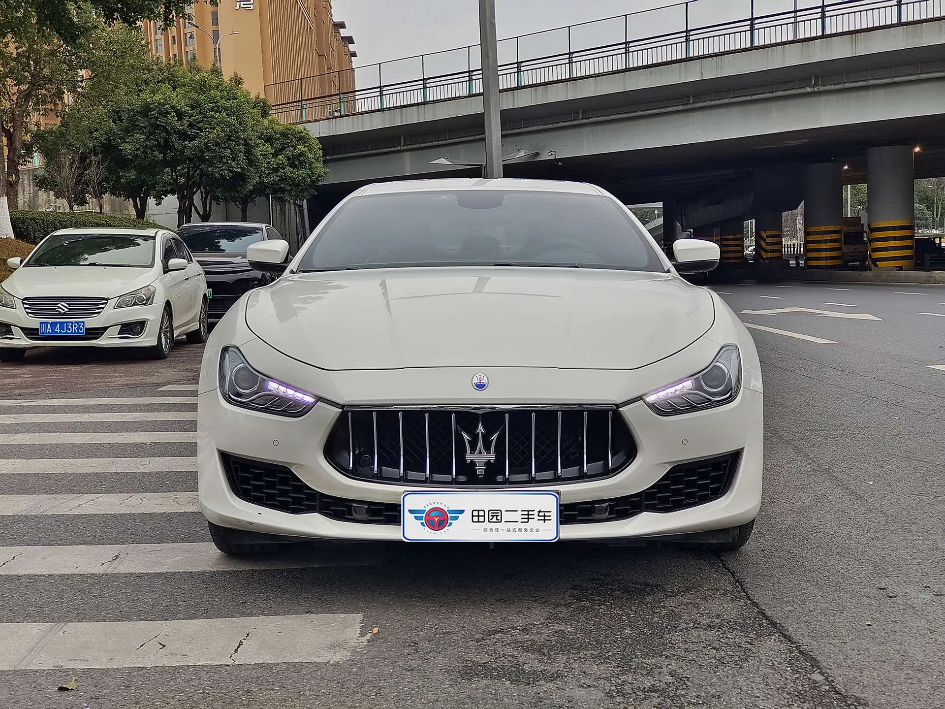 Maserati Ghibli  из Китая