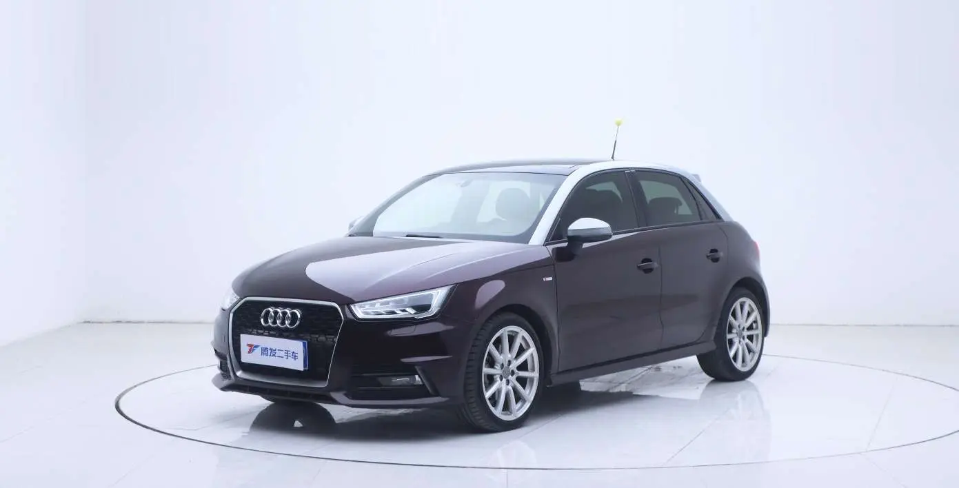 Audi A1  из Китая