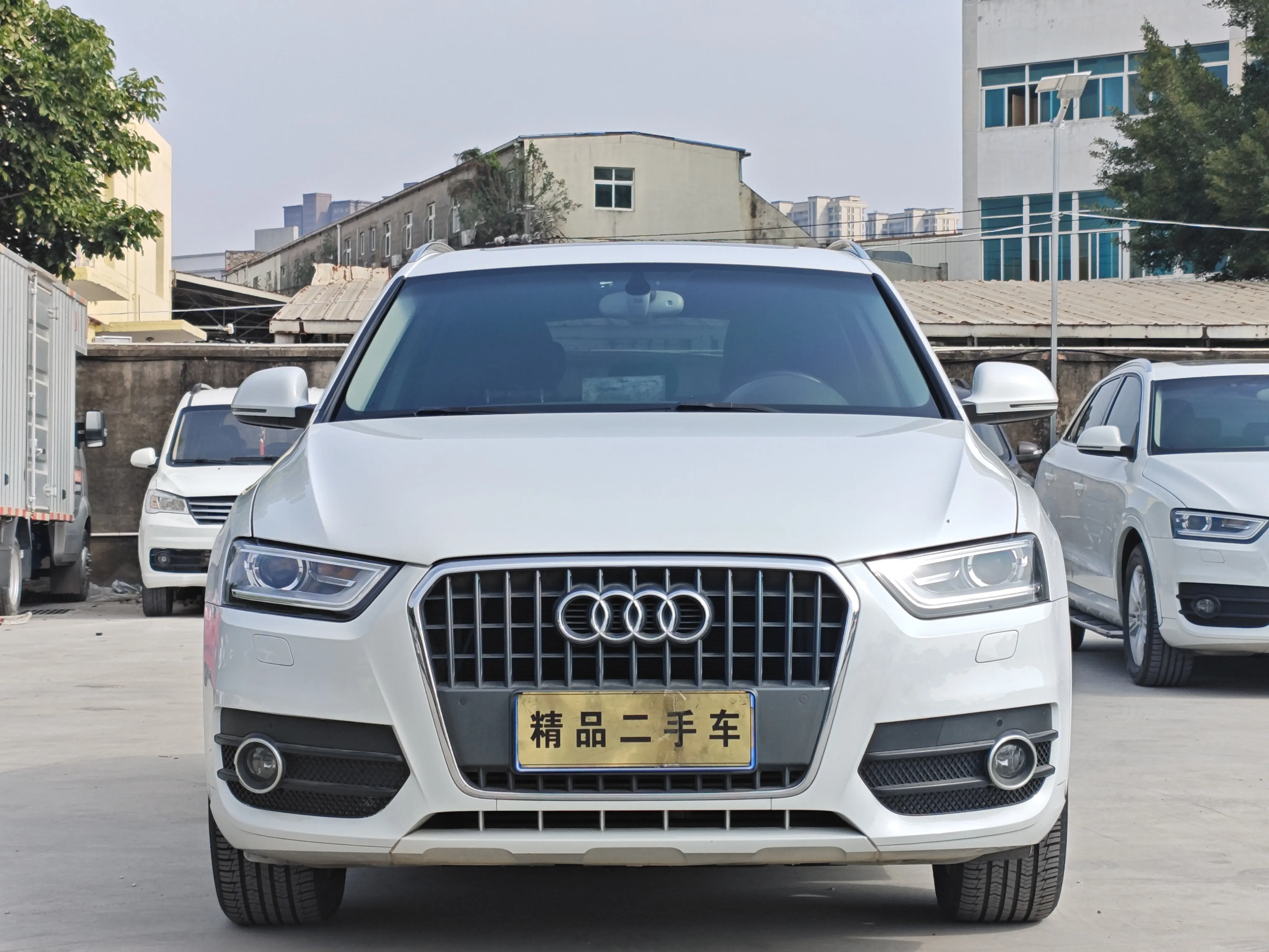Audi Q3  из Китая