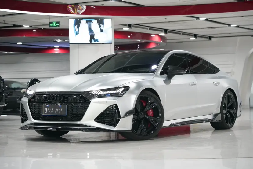 Audi RS 7  из Китая