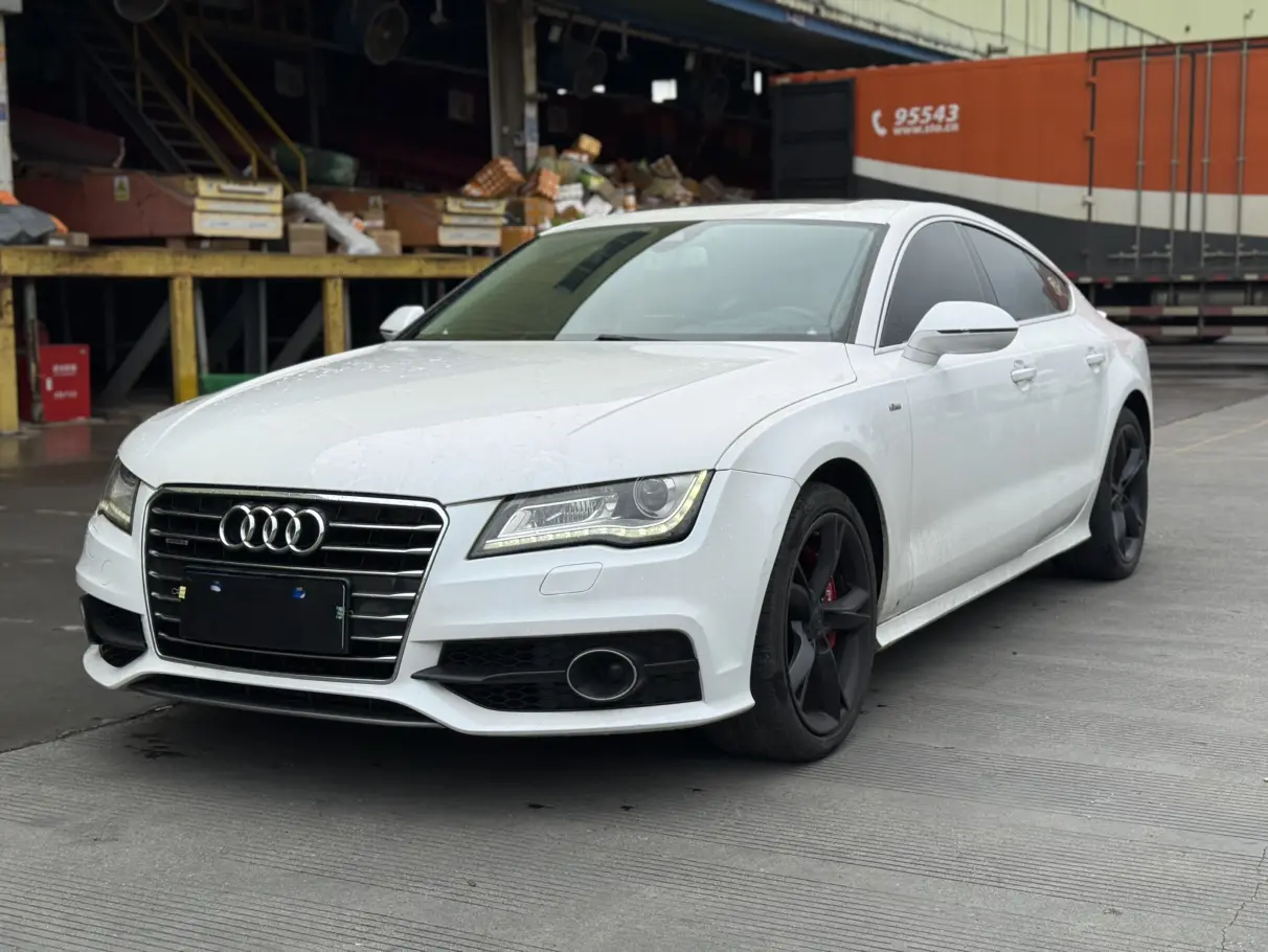 Audi A7  из Китая