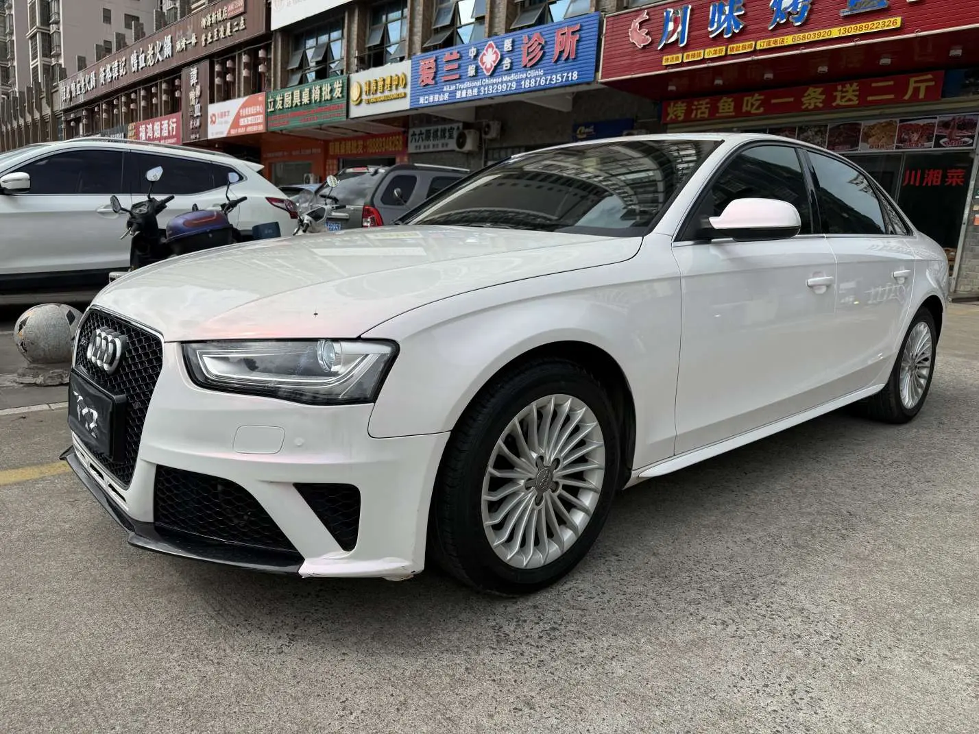 Audi A4L  из Китая