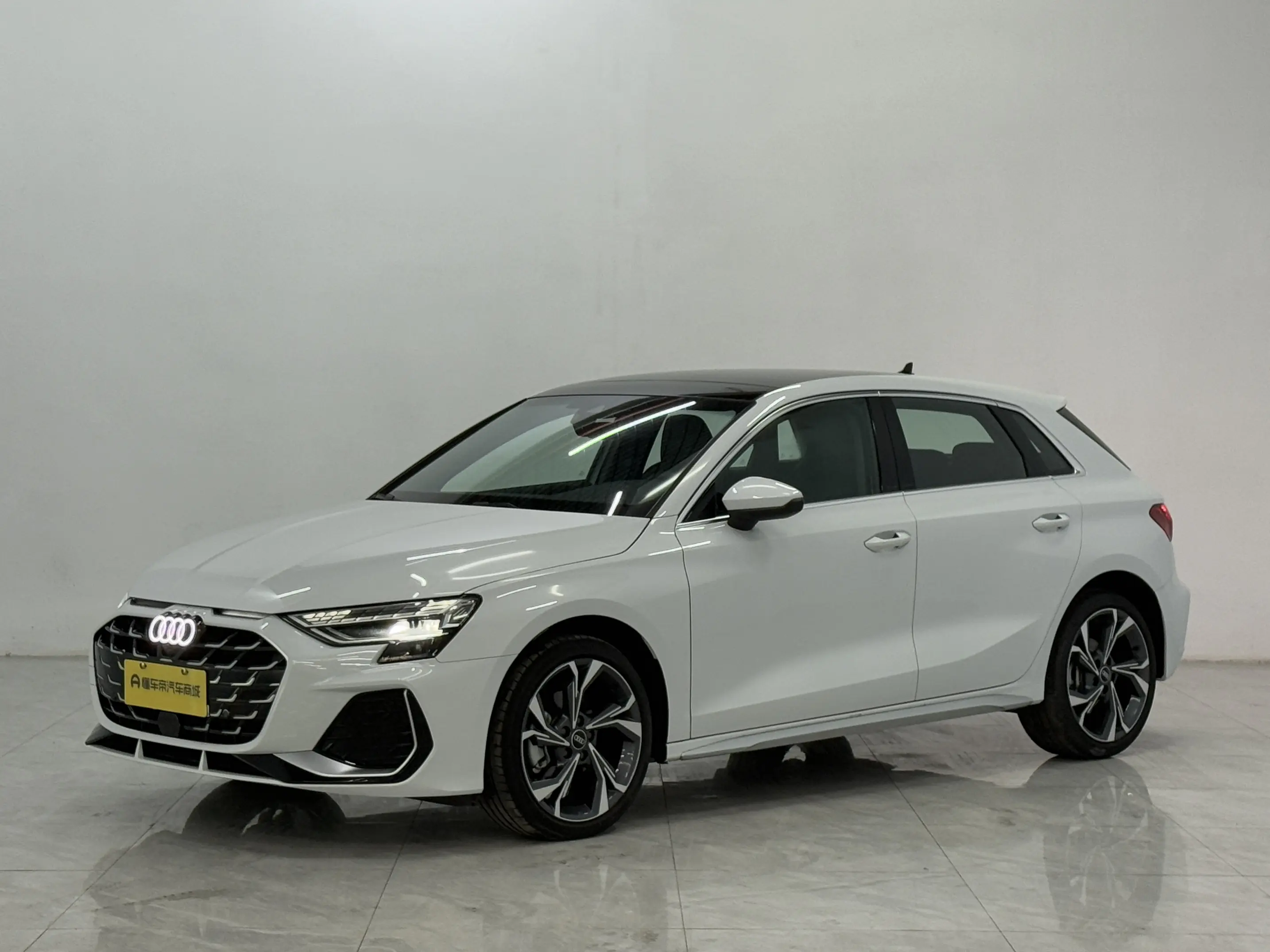 Audi A3  из Китая