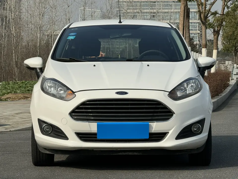 Ford Carnival  из Китая