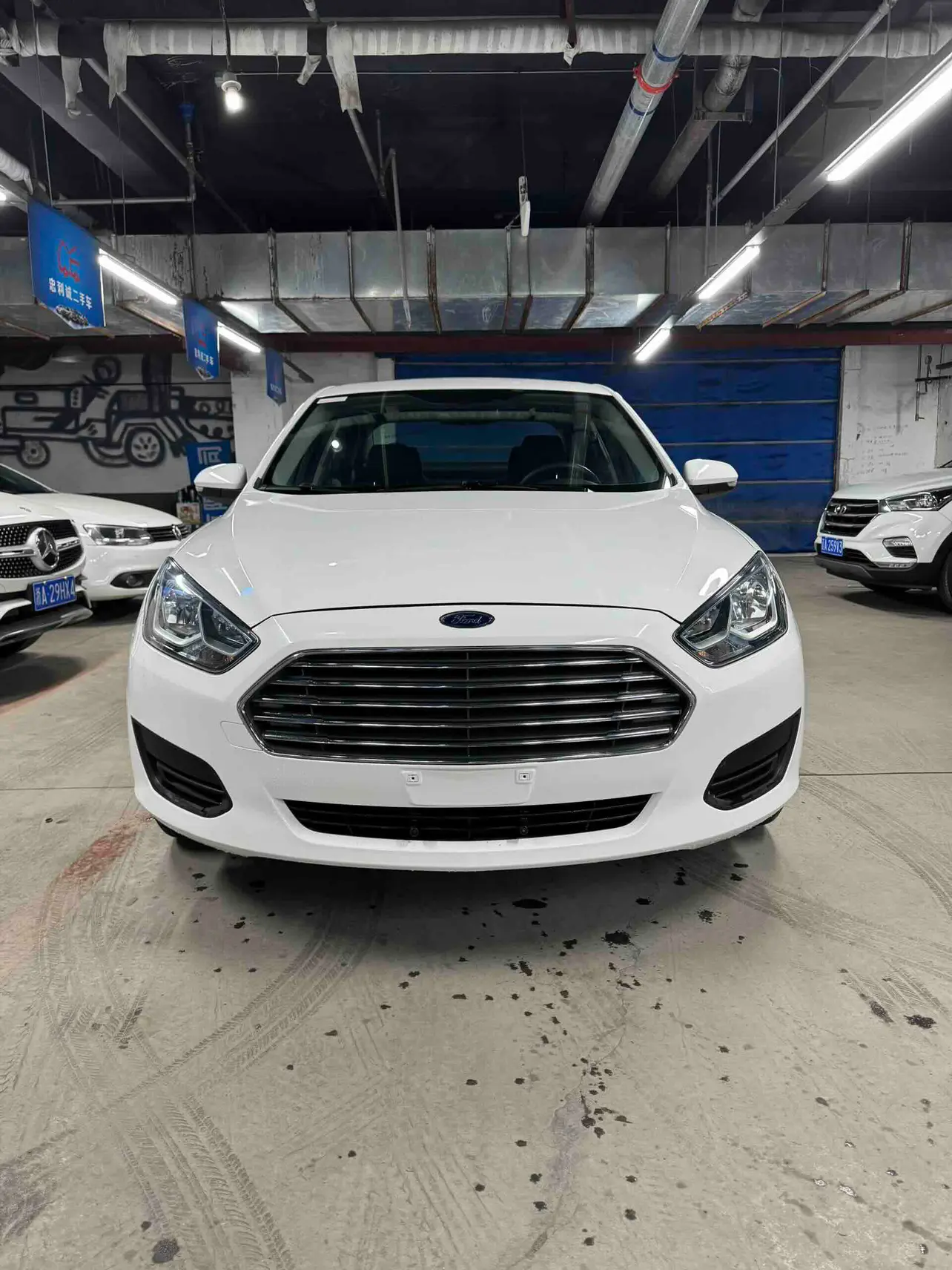 Ford Forrest  из Китая