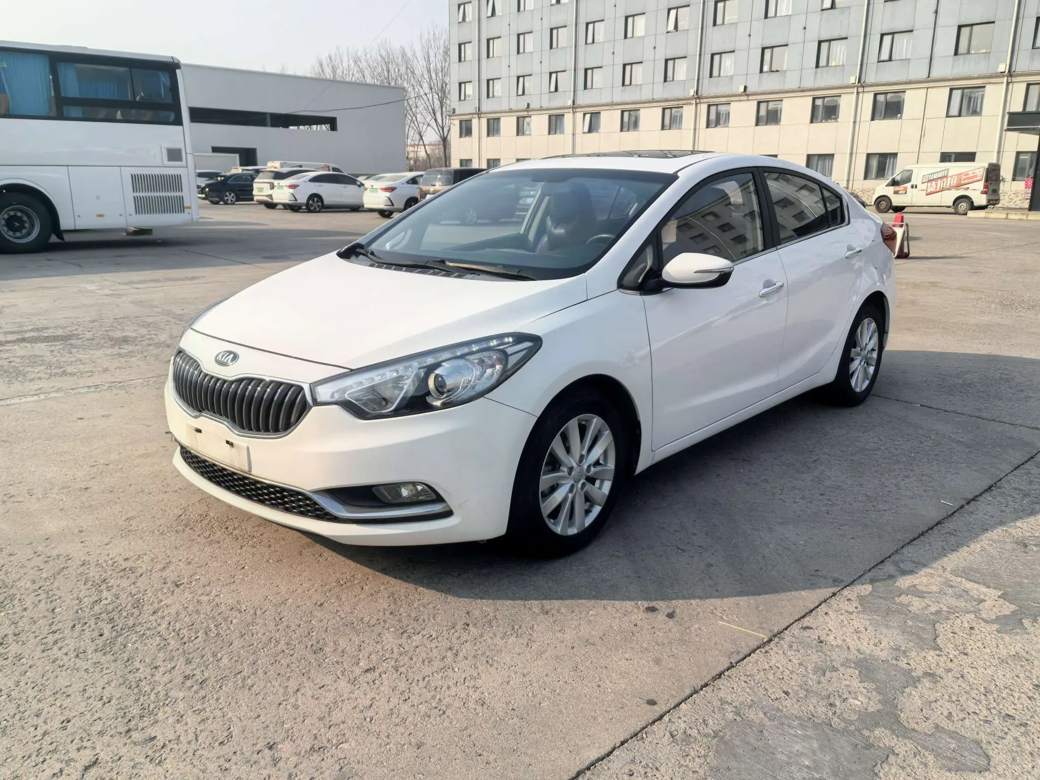 Kia K3  из Китая