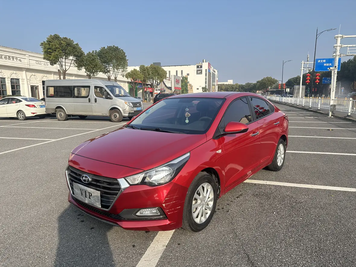 Hyundai Accept  из Китая