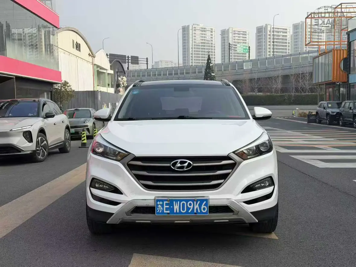 Hyundai Tucson L (Tucson)  из Китая