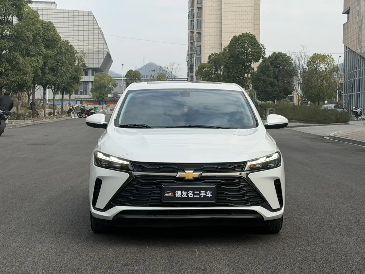 Chevrolet Monza (Cruze)  из Китая