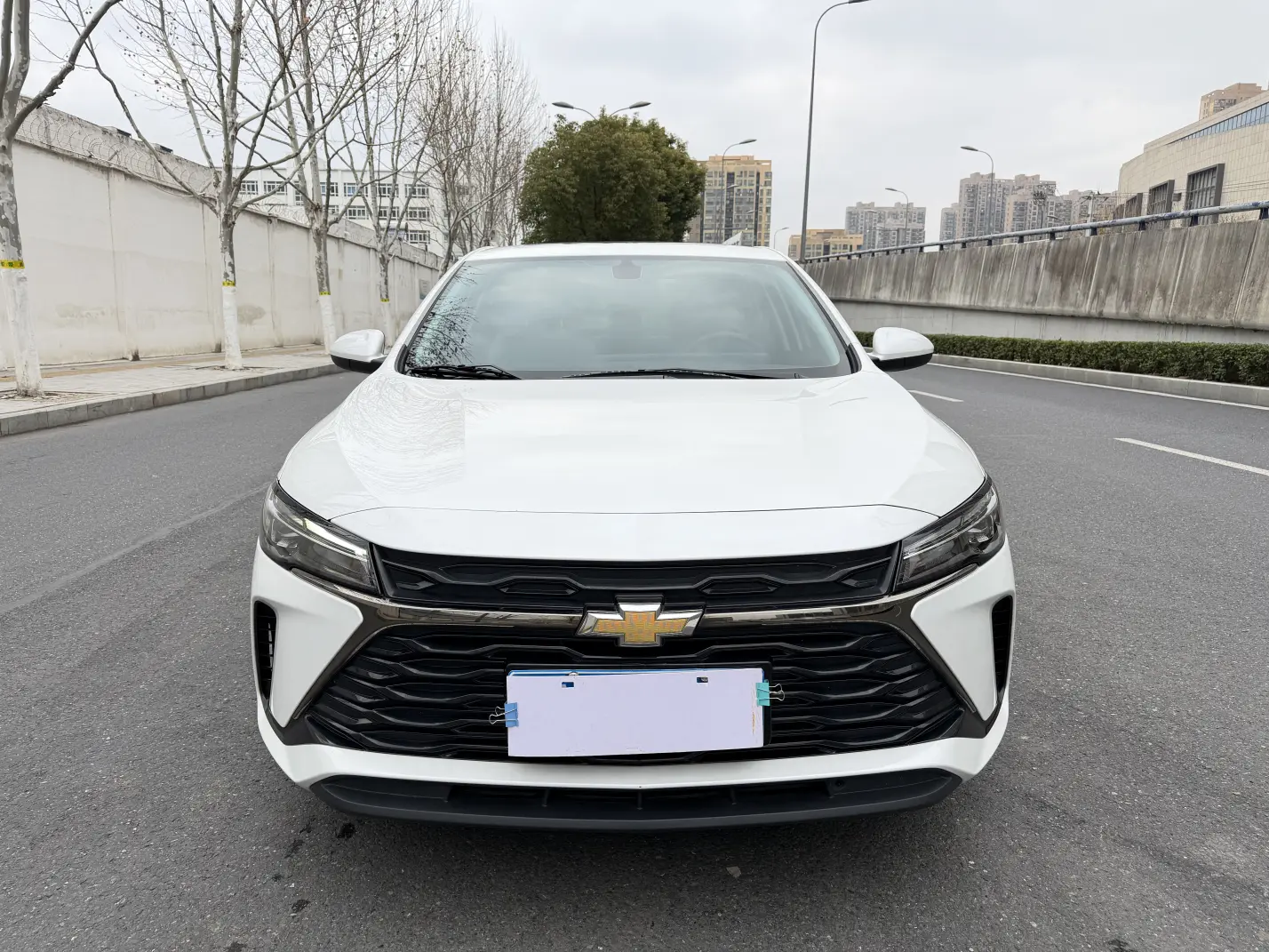 Chevrolet Monza (Cruze)  из Китая