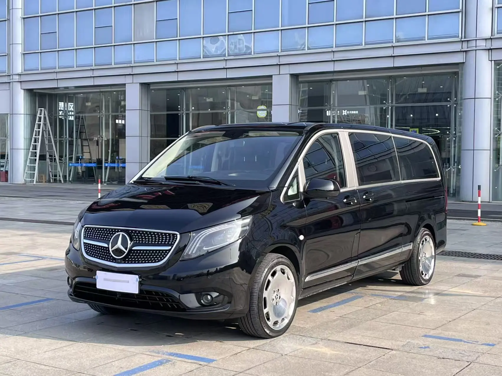 Mercedes-Benz Vito  из Китая