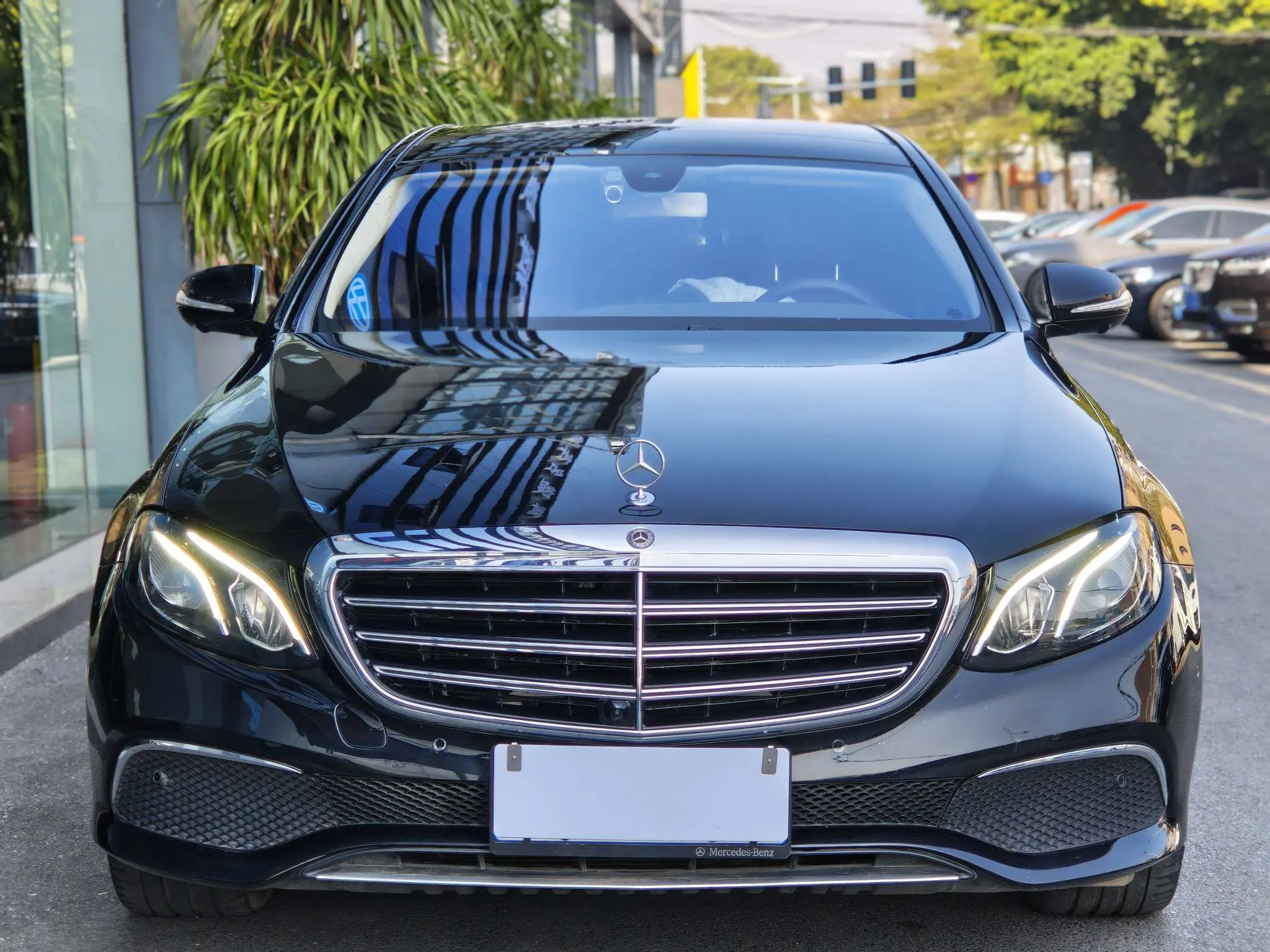 Mercedes-Benz E-Class  из Китая