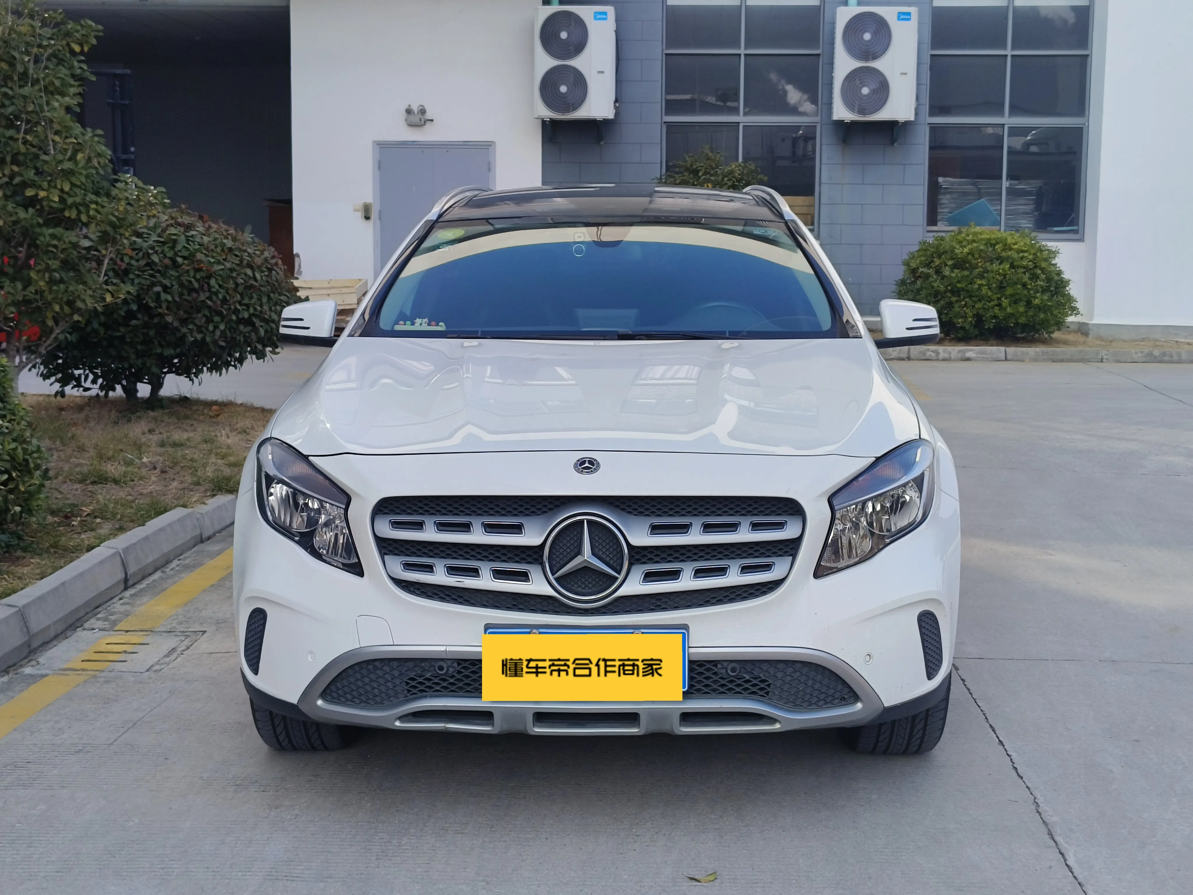 Mercedes-Benz GLA  из Китая
