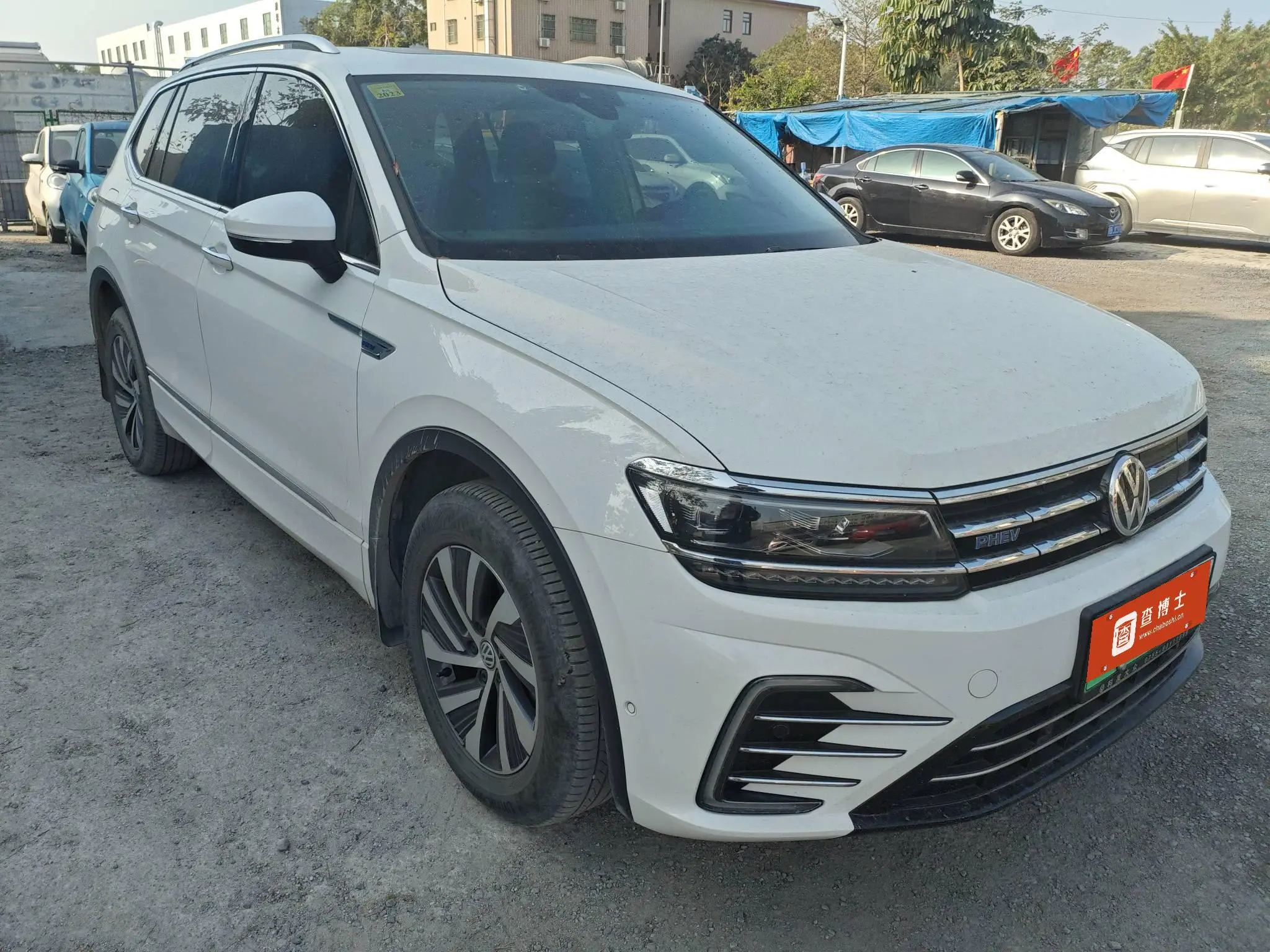 Volkswagen Tiguan L PHEV  из Китая