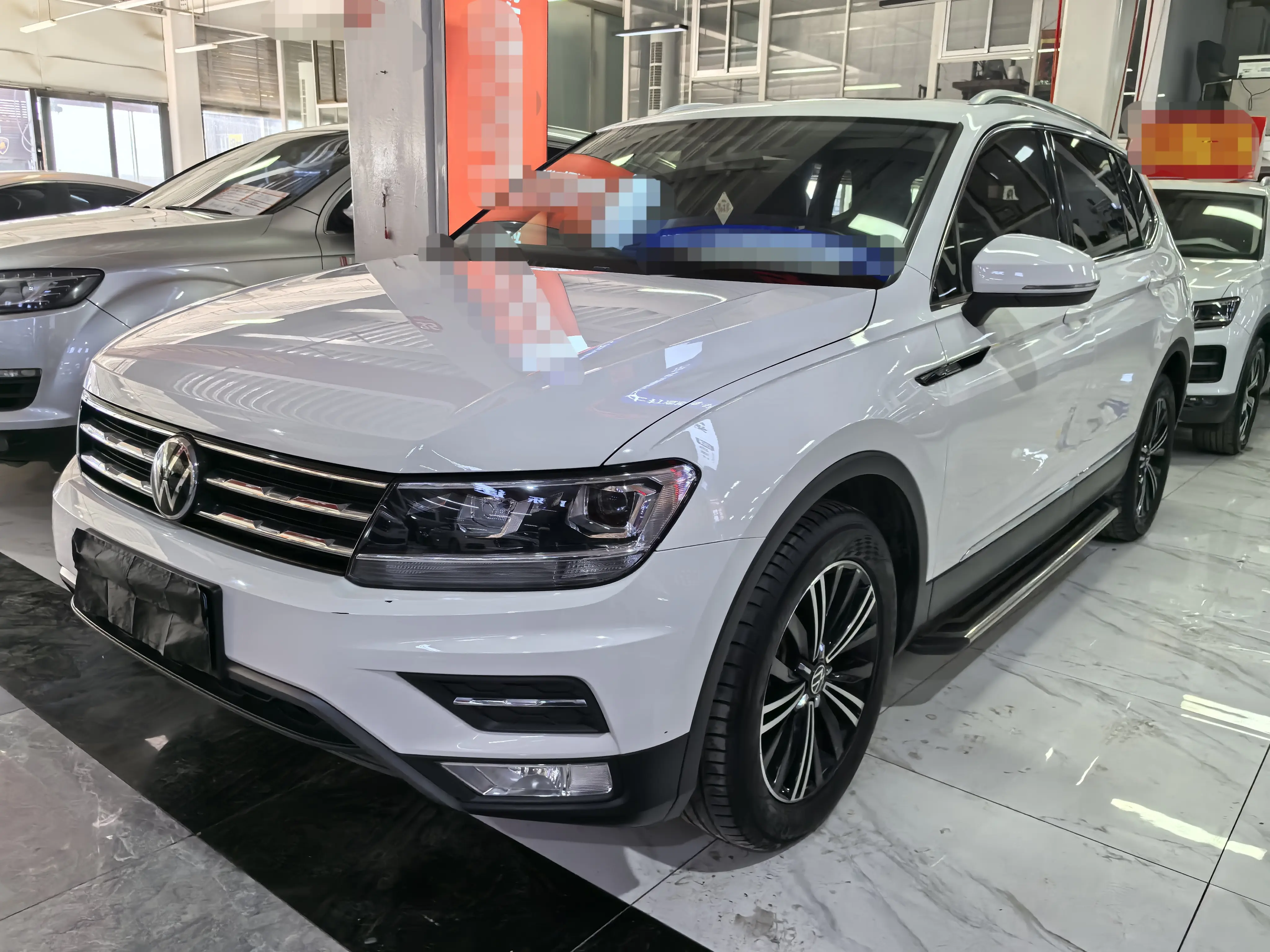 Volkswagen Tiguan L  из Китая