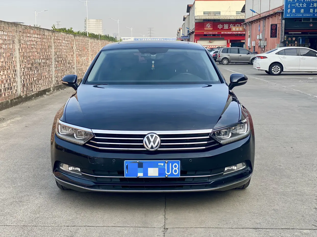 Volkswagen Magotan  из Китая