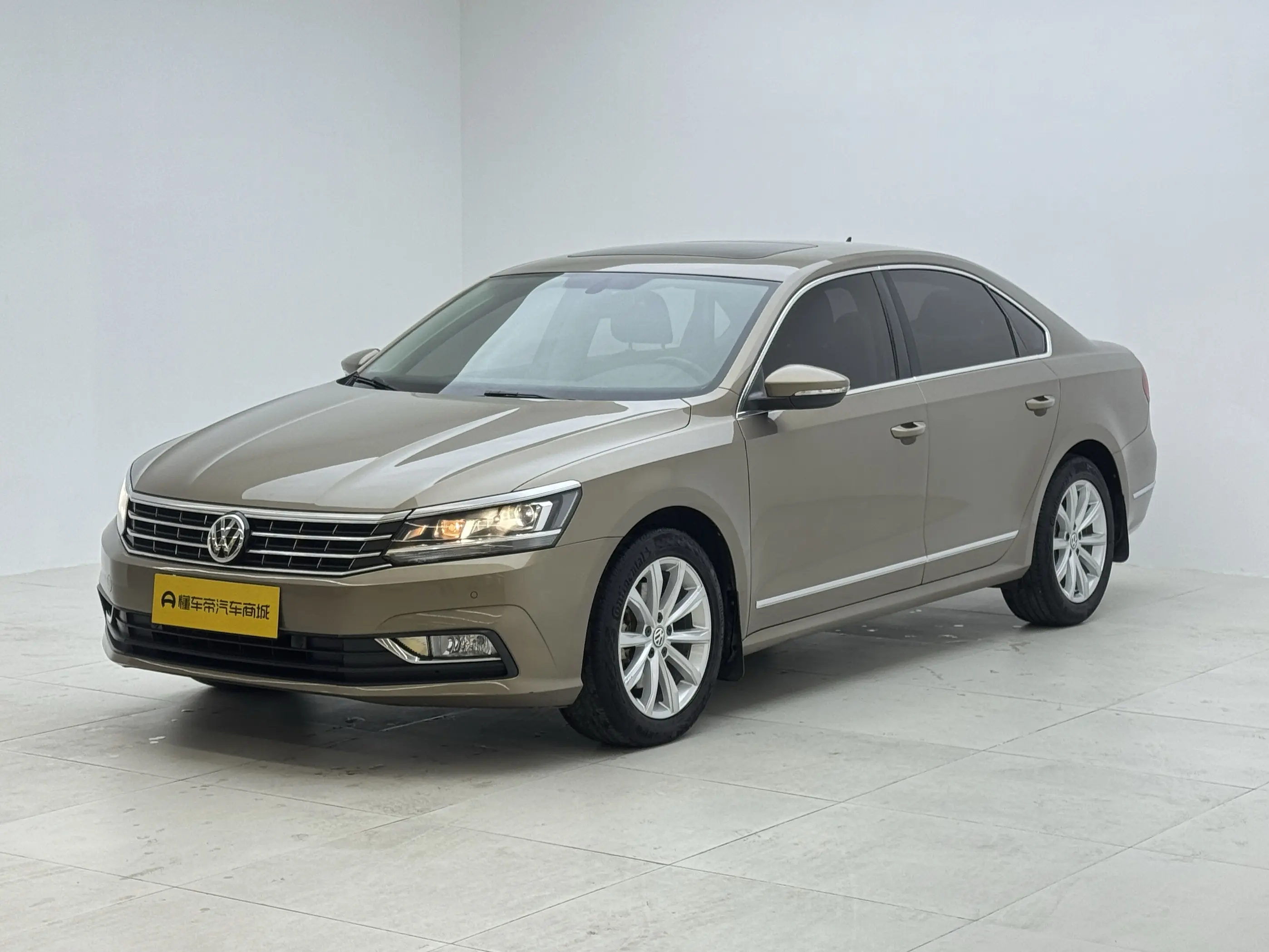 Volkswagen Passat  из Китая