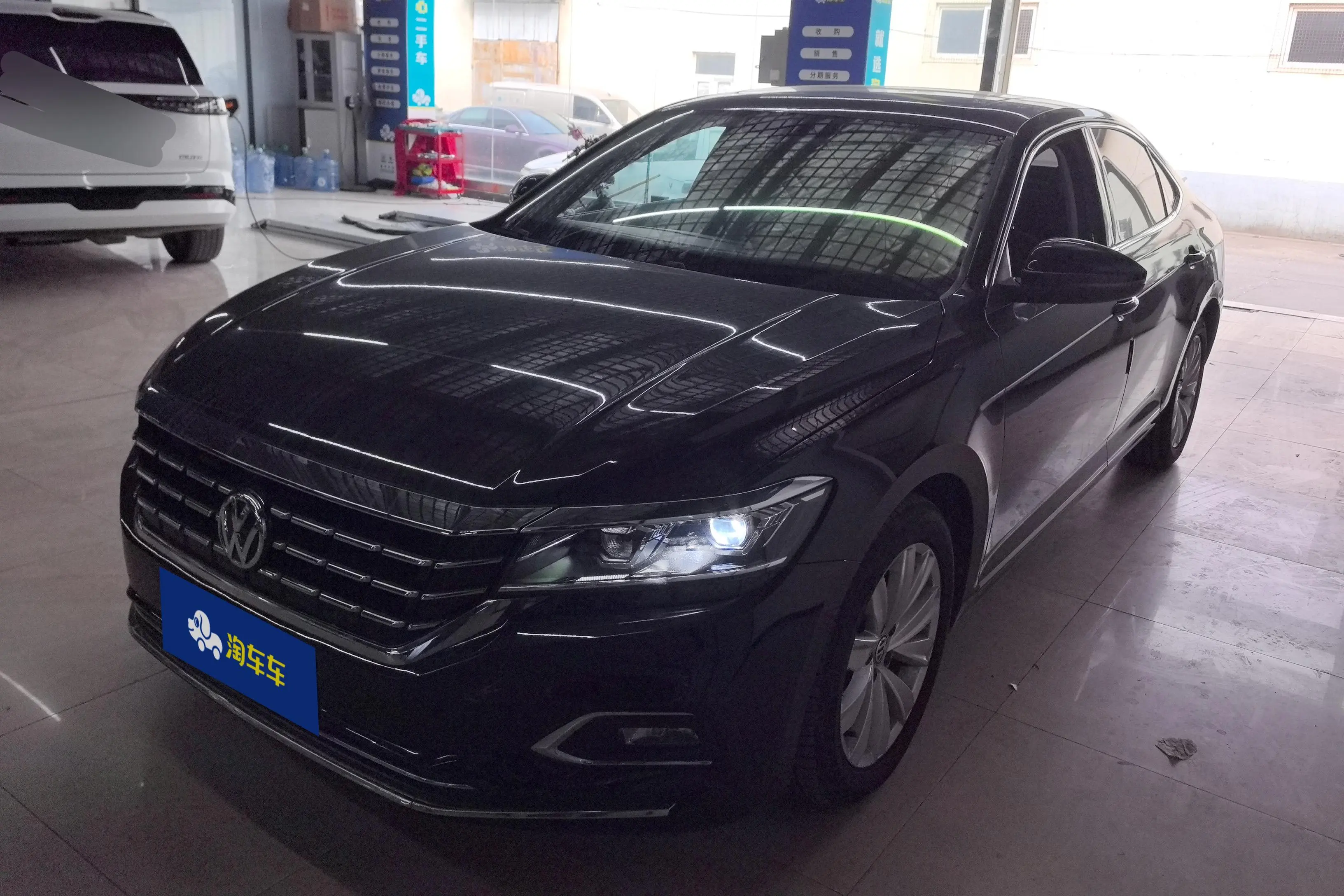 Volkswagen Passat  из Китая