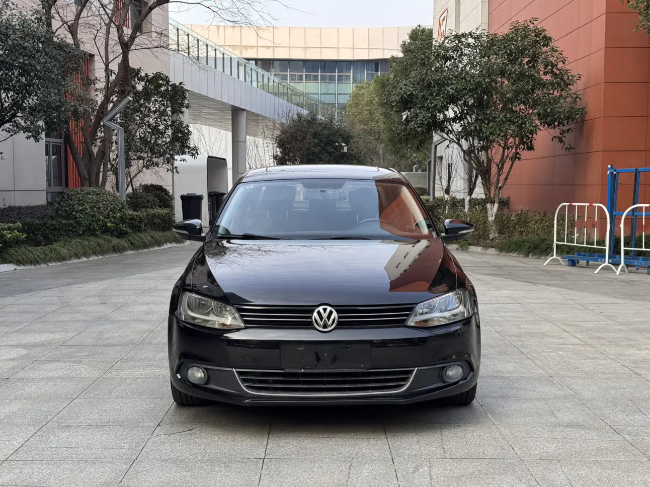 Volkswagen Sagitar  из Китая