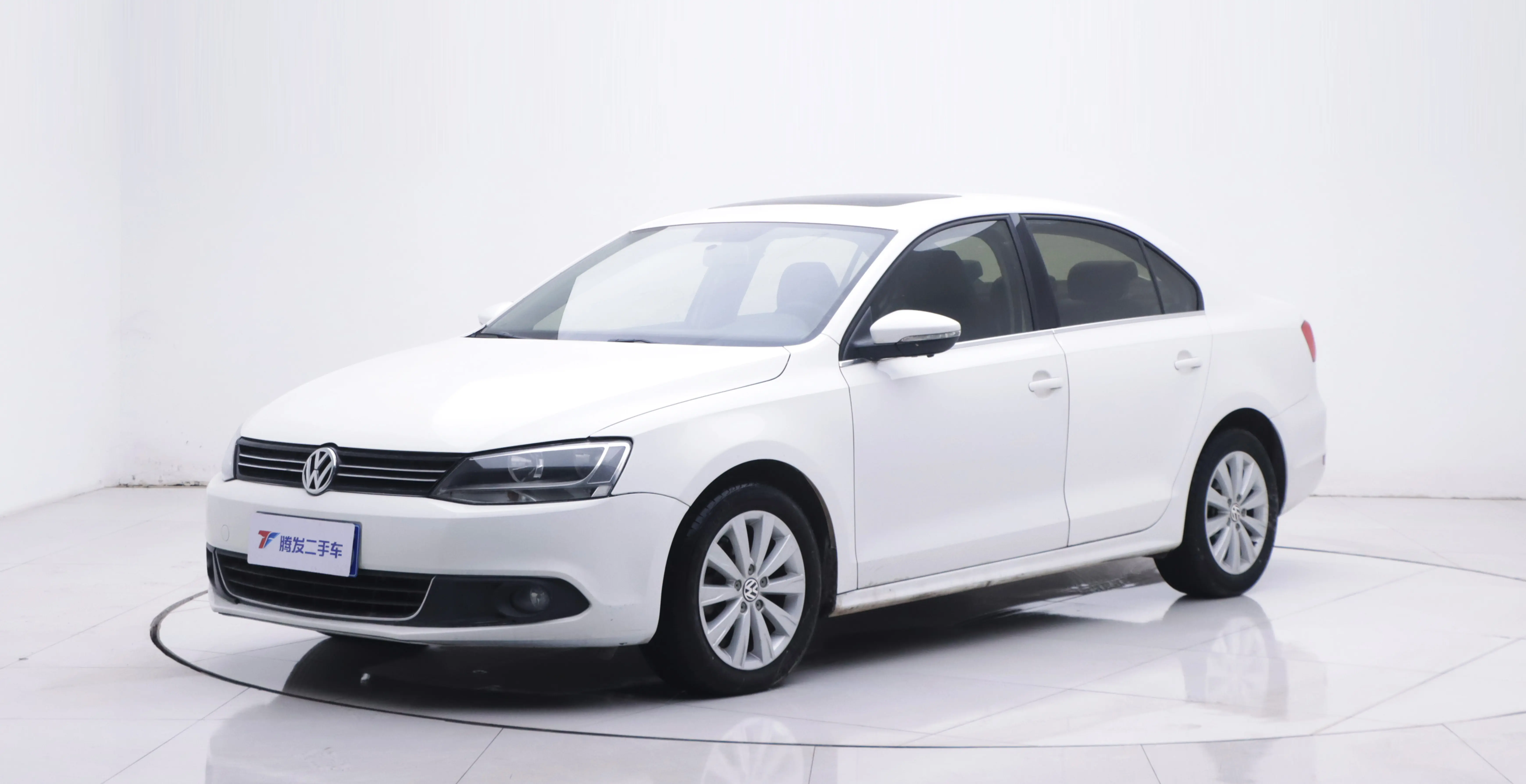 Volkswagen Sagitar  из Китая