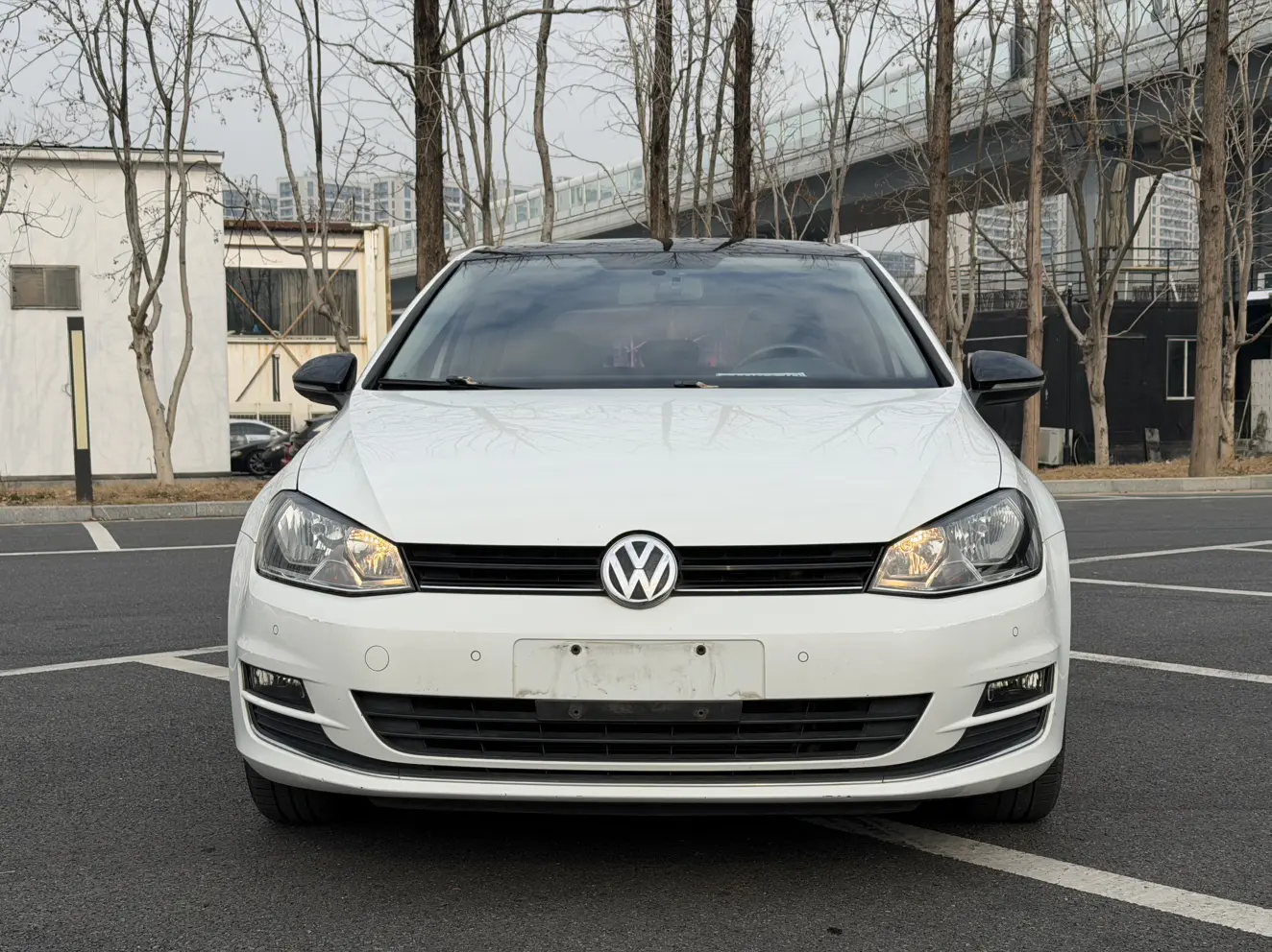 Volkswagen Golf  из Китая