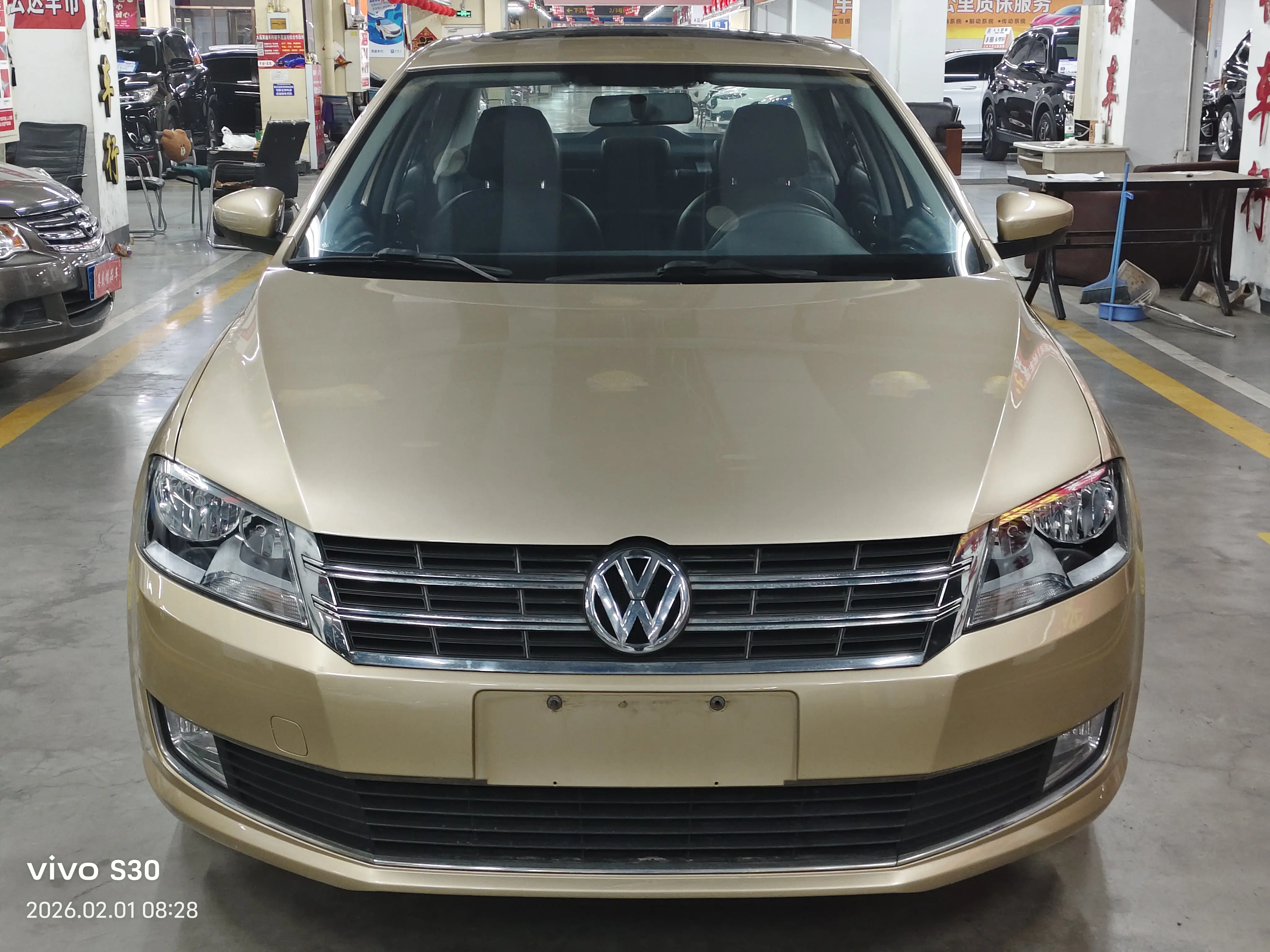 Volkswagen Lavida  из Китая