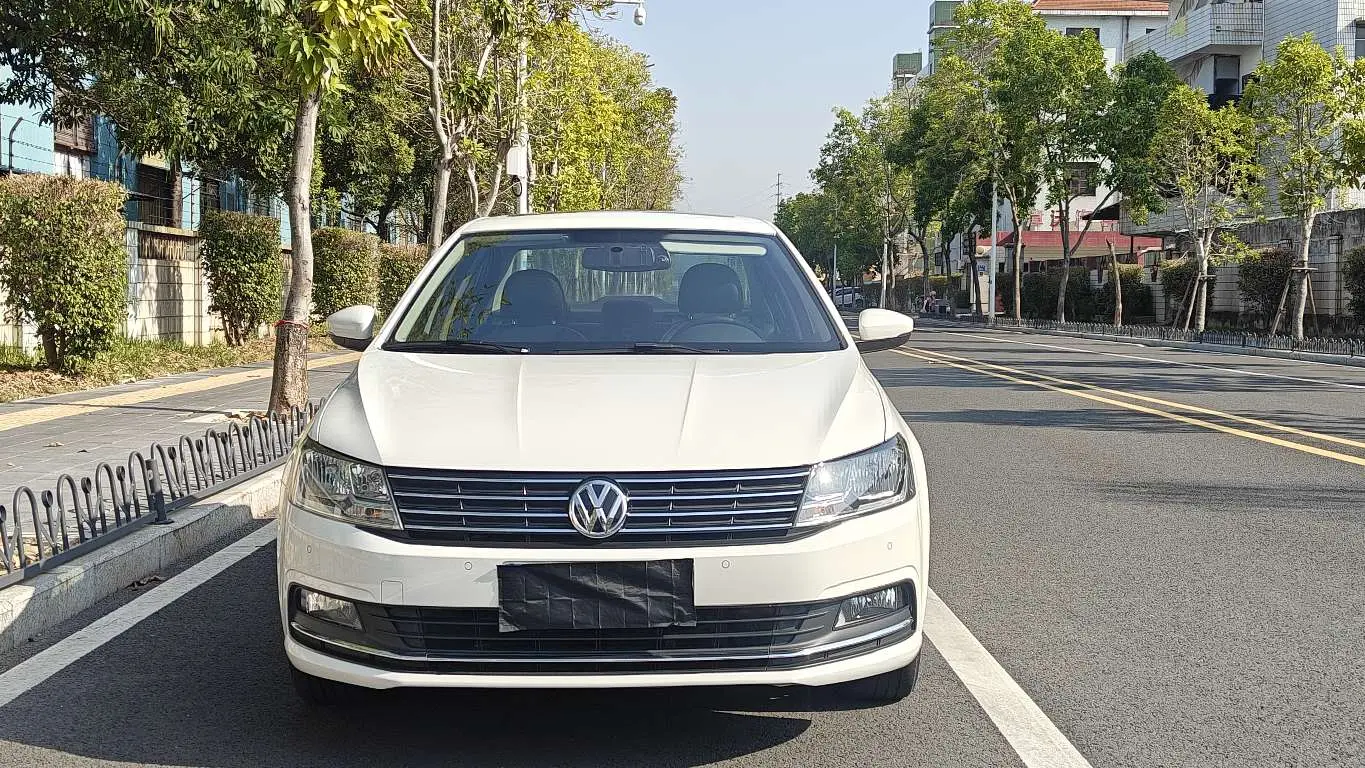 Volkswagen Lavida  из Китая