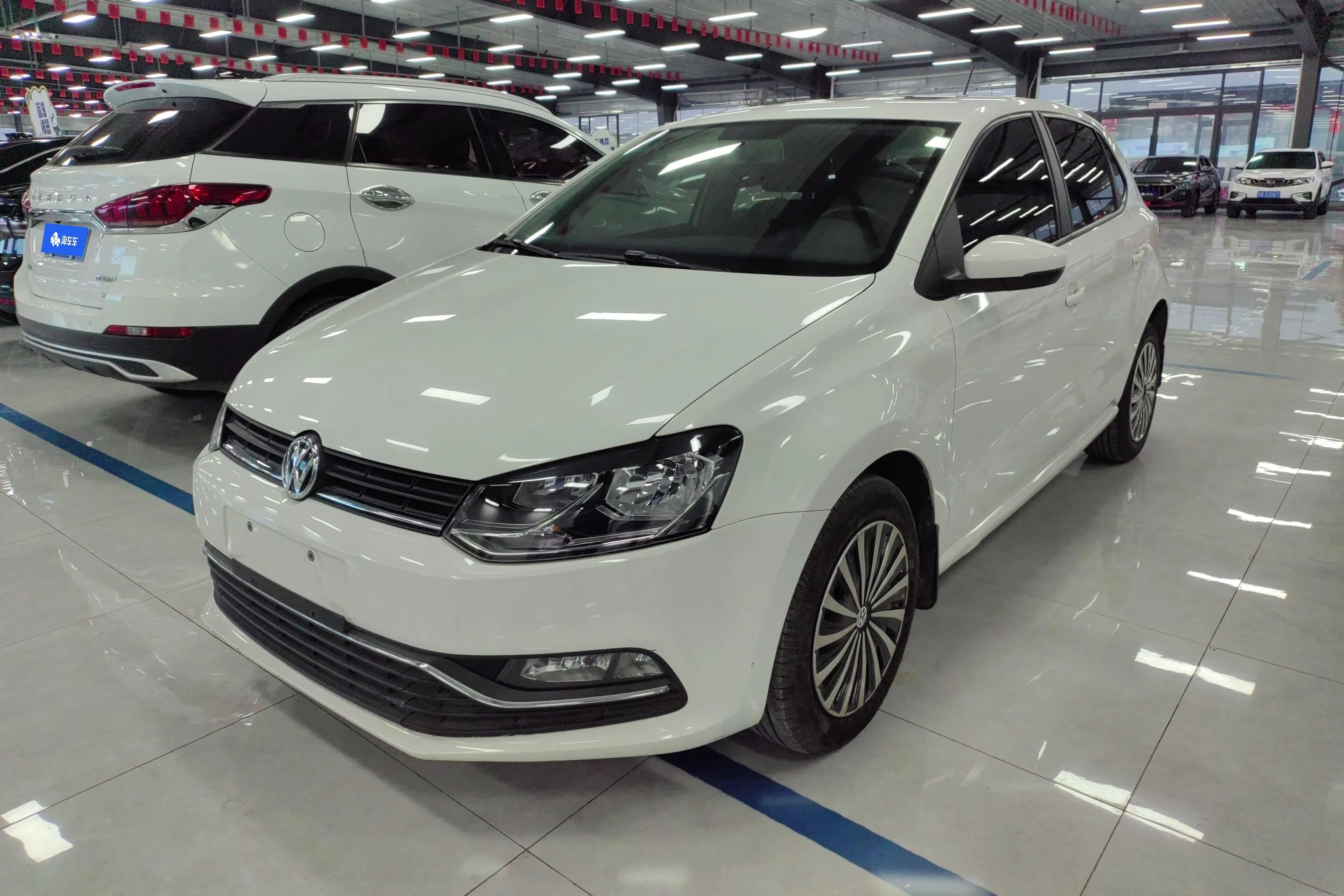 Volkswagen Polo  из Китая