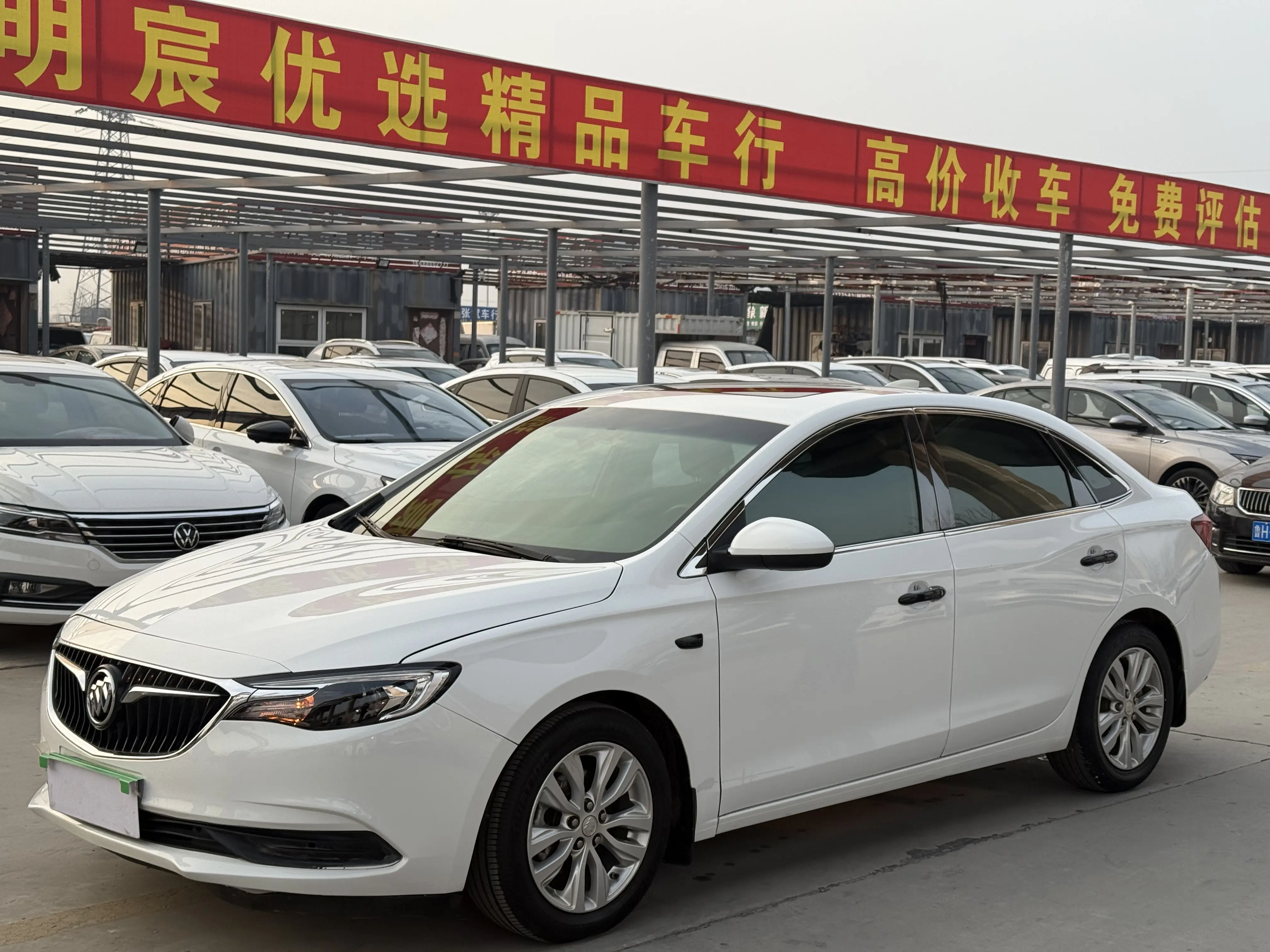 Buick Yinglang  из Китая
