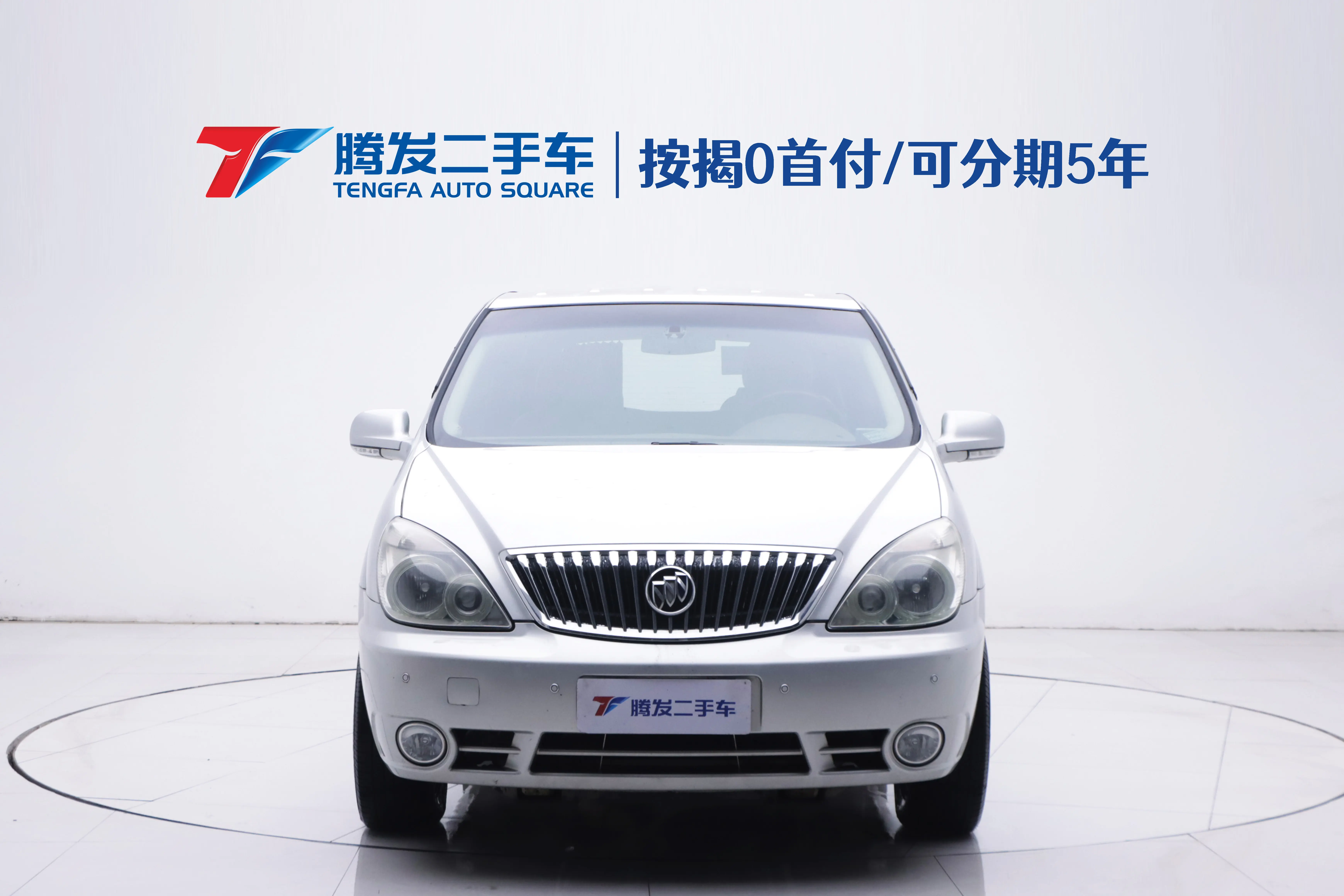 Buick GL8  из Китая