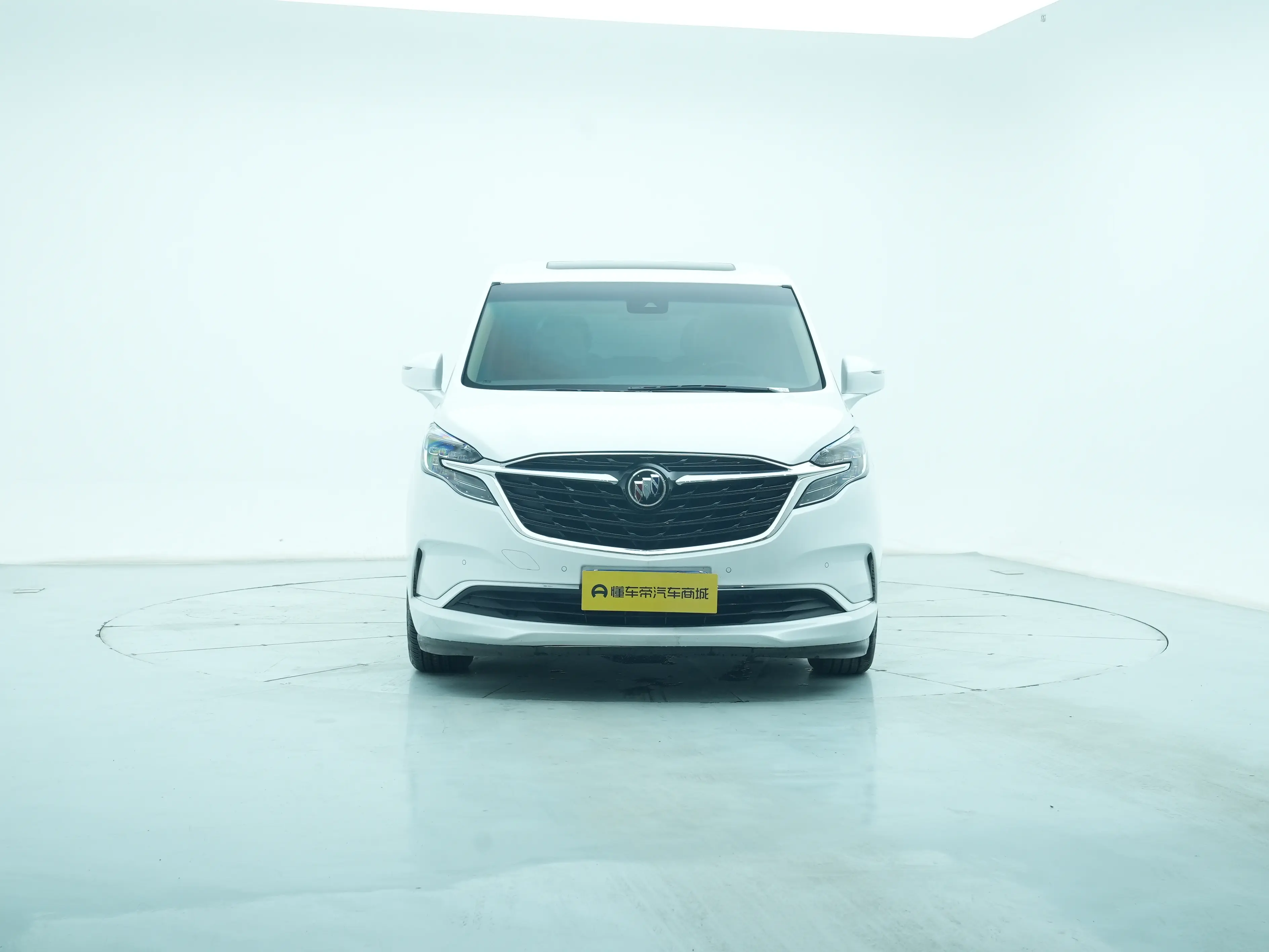 Buick GL8  из Китая