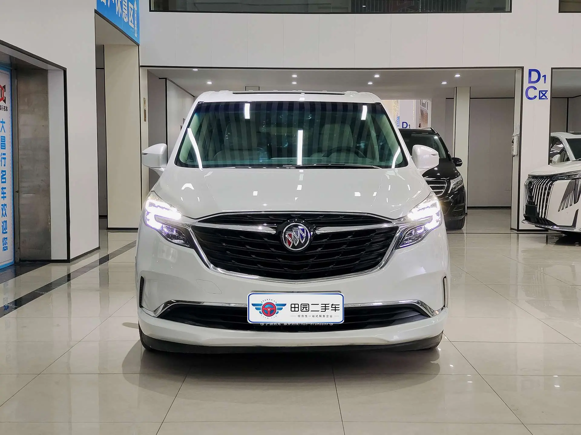 Buick GL8  из Китая