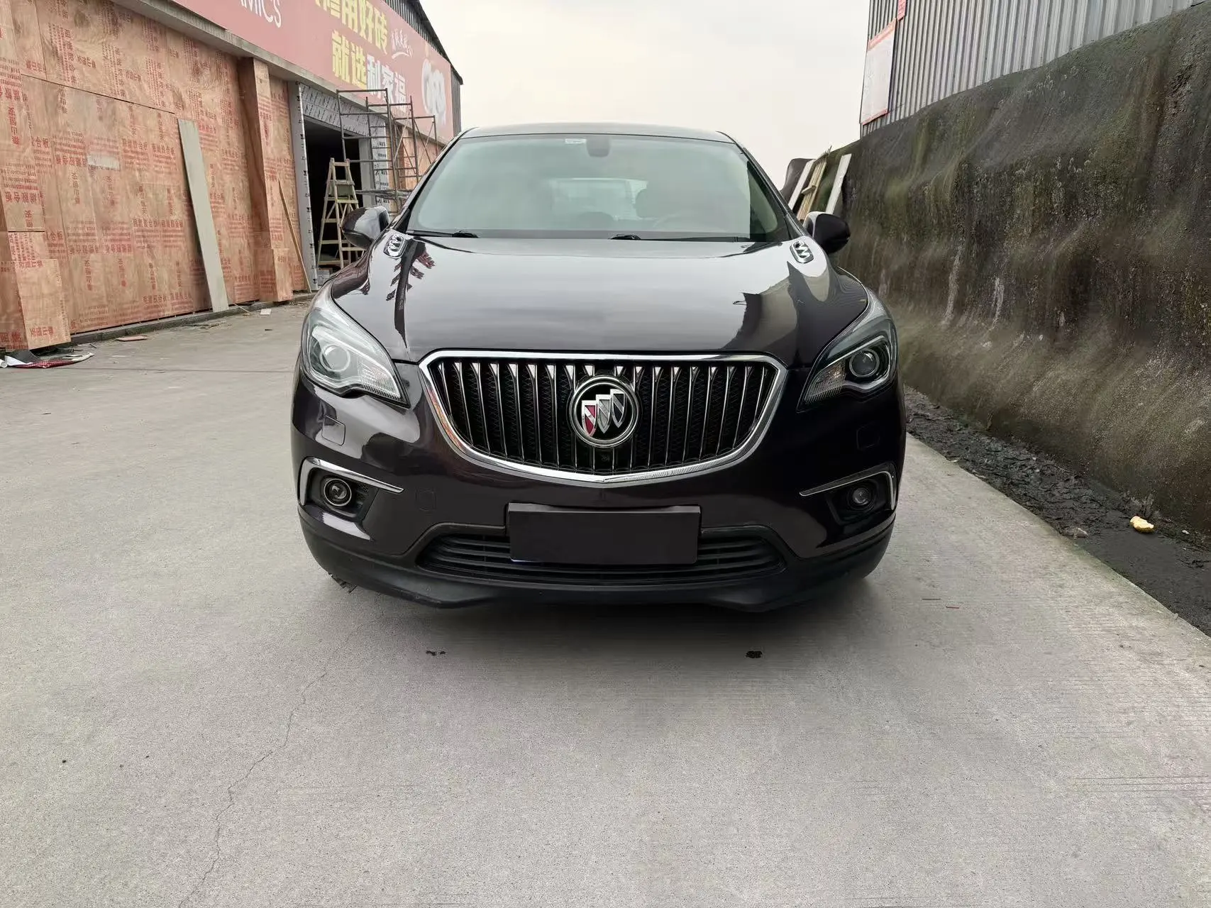 Buick Envision  из Китая