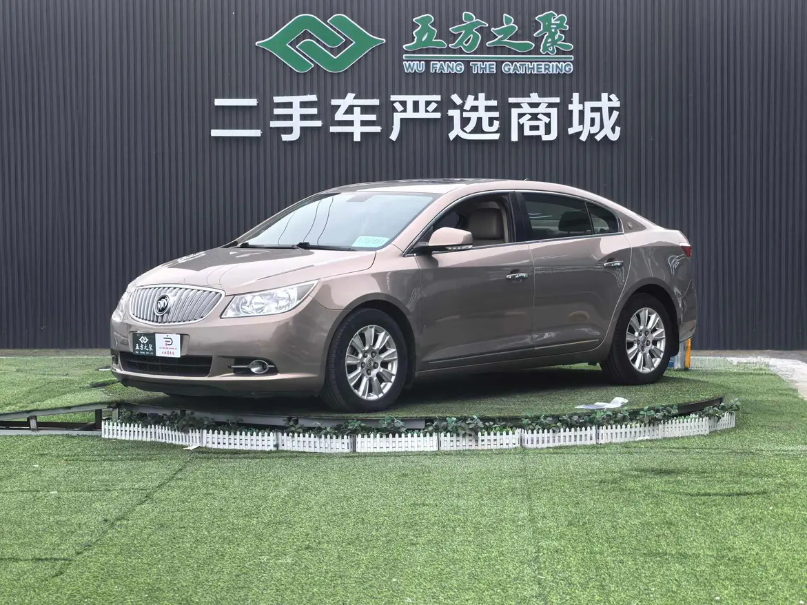 Buick LaCrosse  из Китая