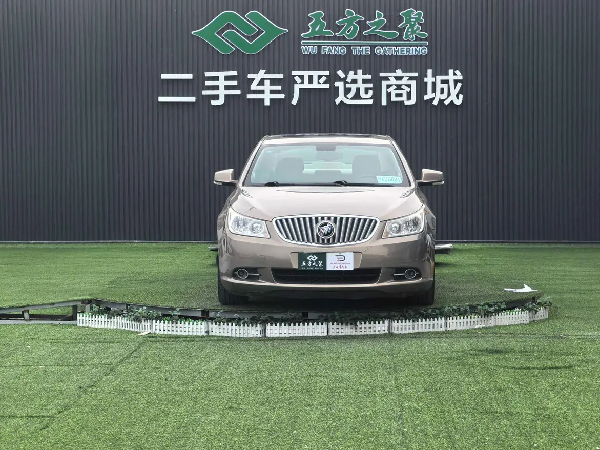 Buick LaCrosse  из Китая