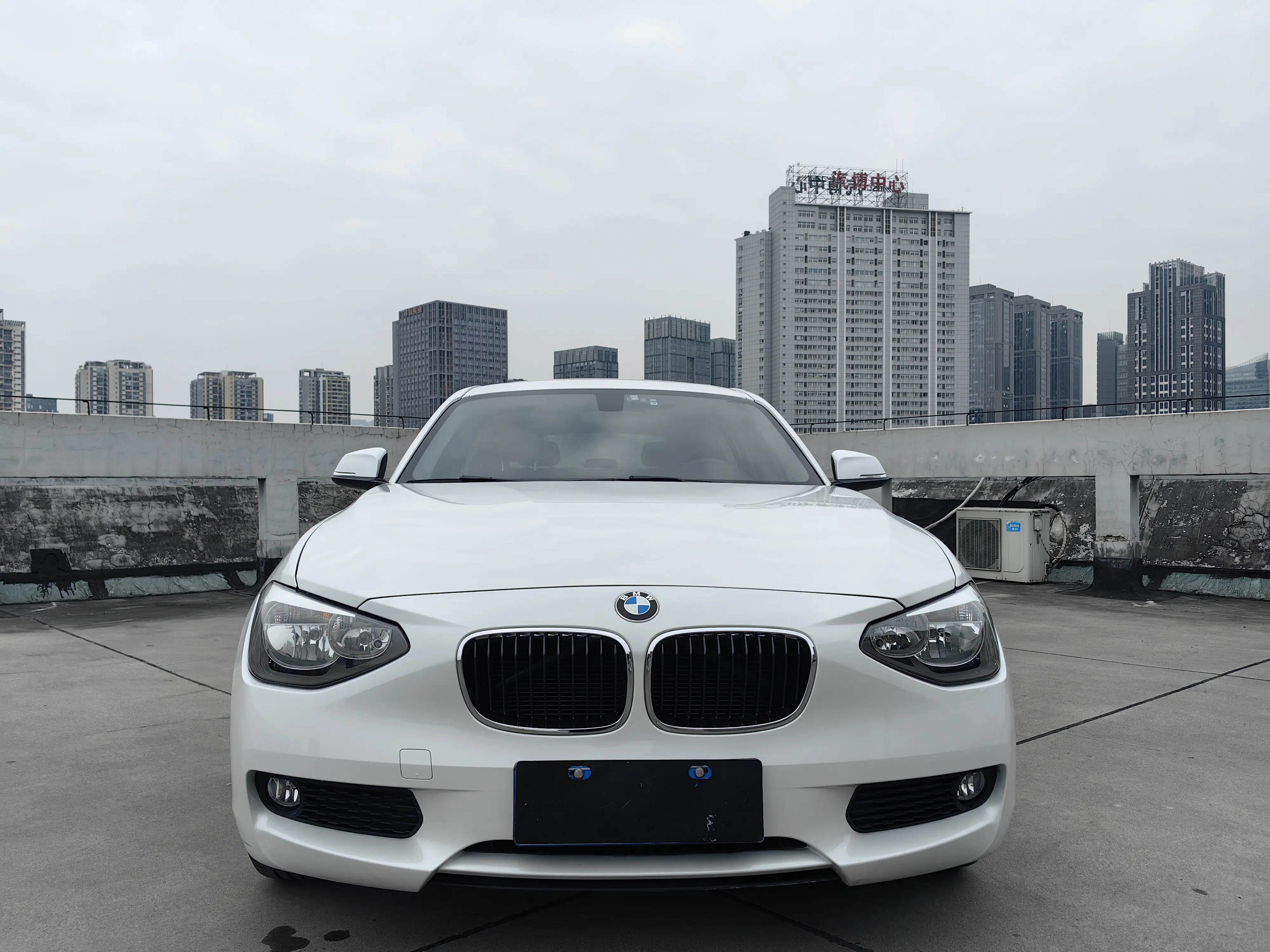 BMW 1 Series  из Китая