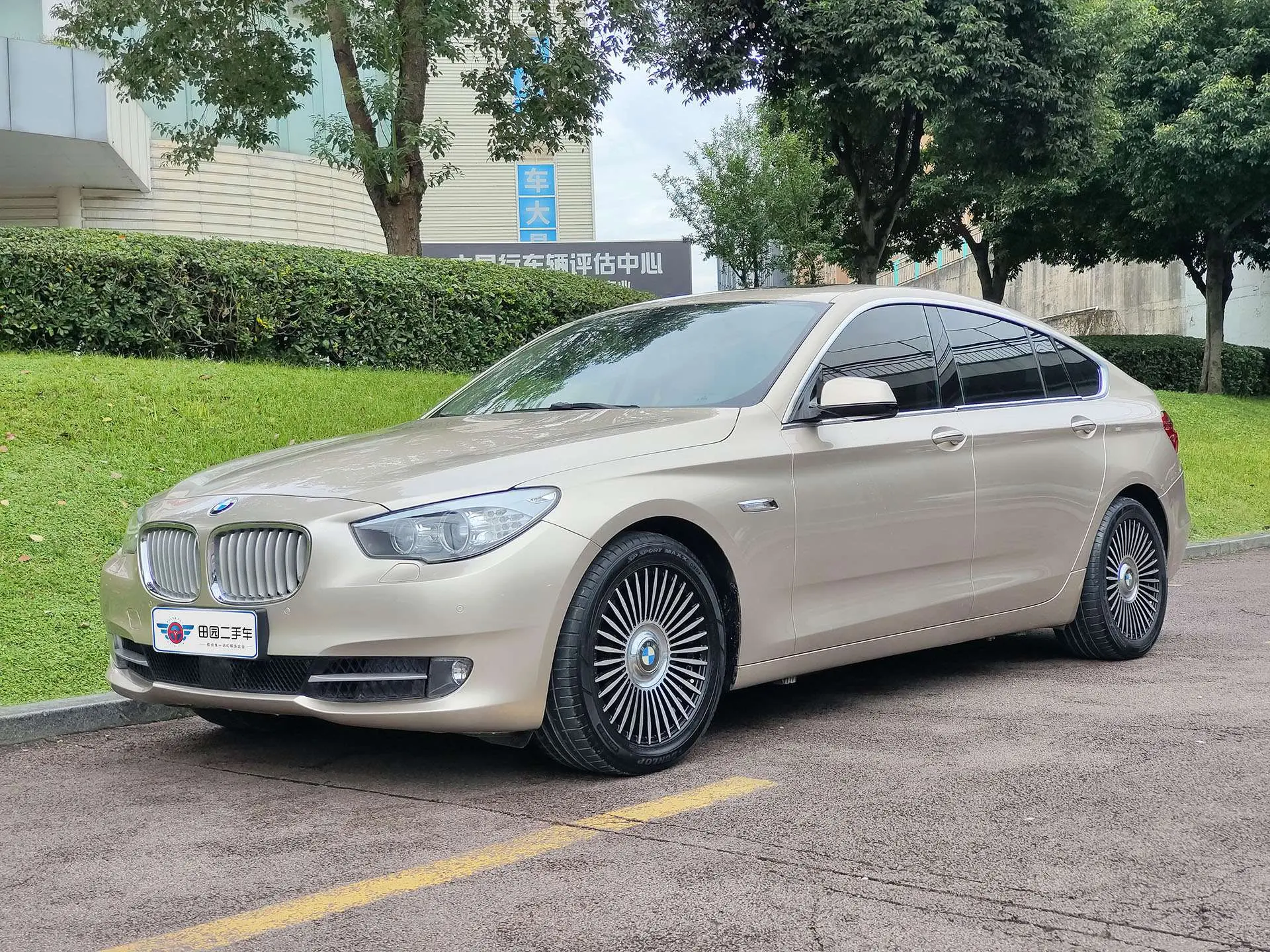 BMW 5 Series GT  из Китая