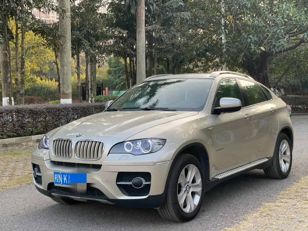 BMW X6  из Китая