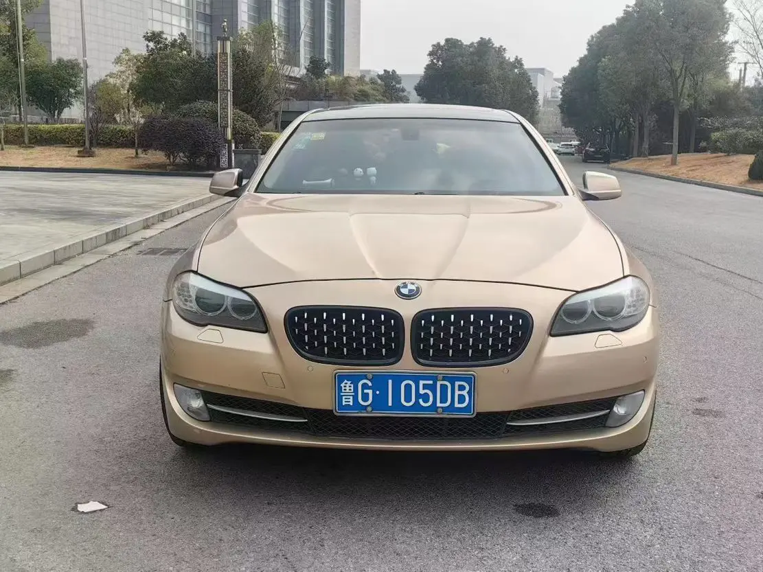 BMW 5 Series  из Китая