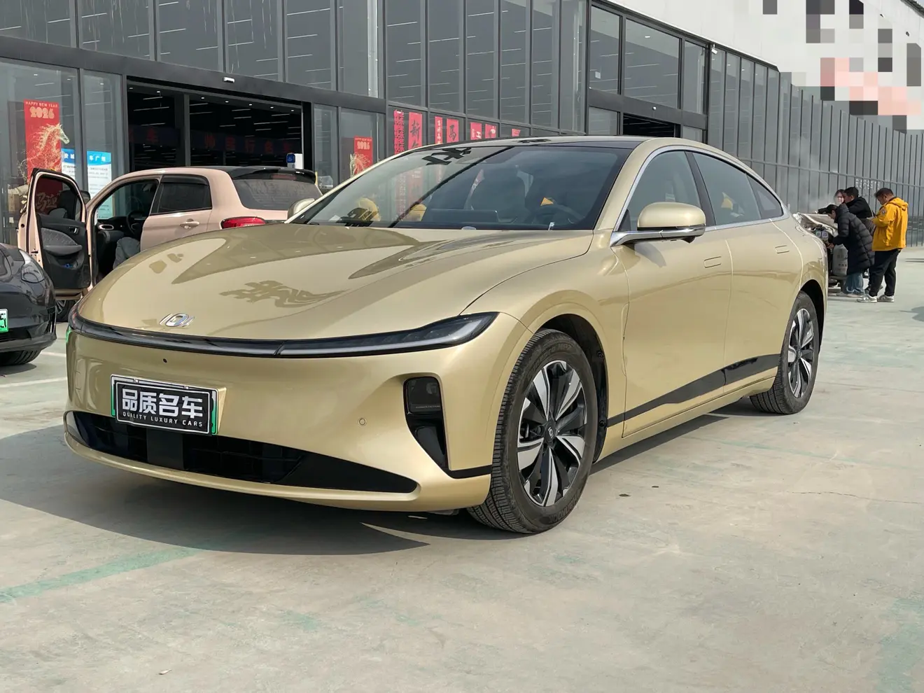 Changan Qiyuan A07  из Китая