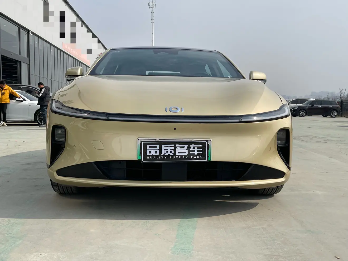 Changan Qiyuan A07  из Китая