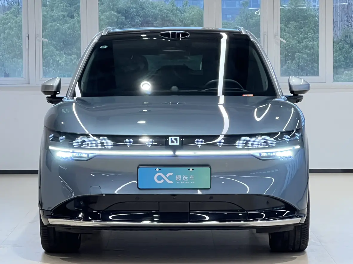 ZEEKR 7X  из Китая