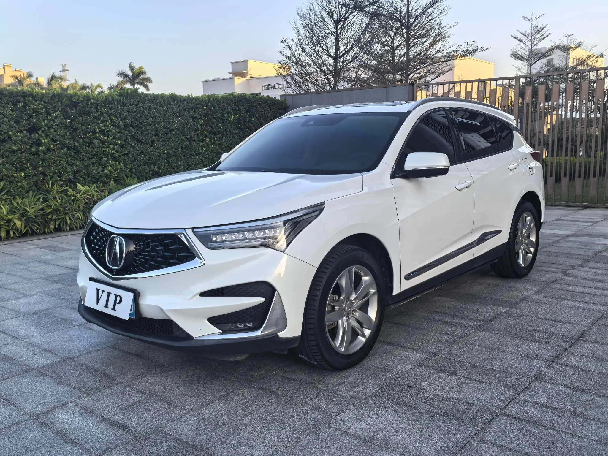 Acura RDX  из Китая