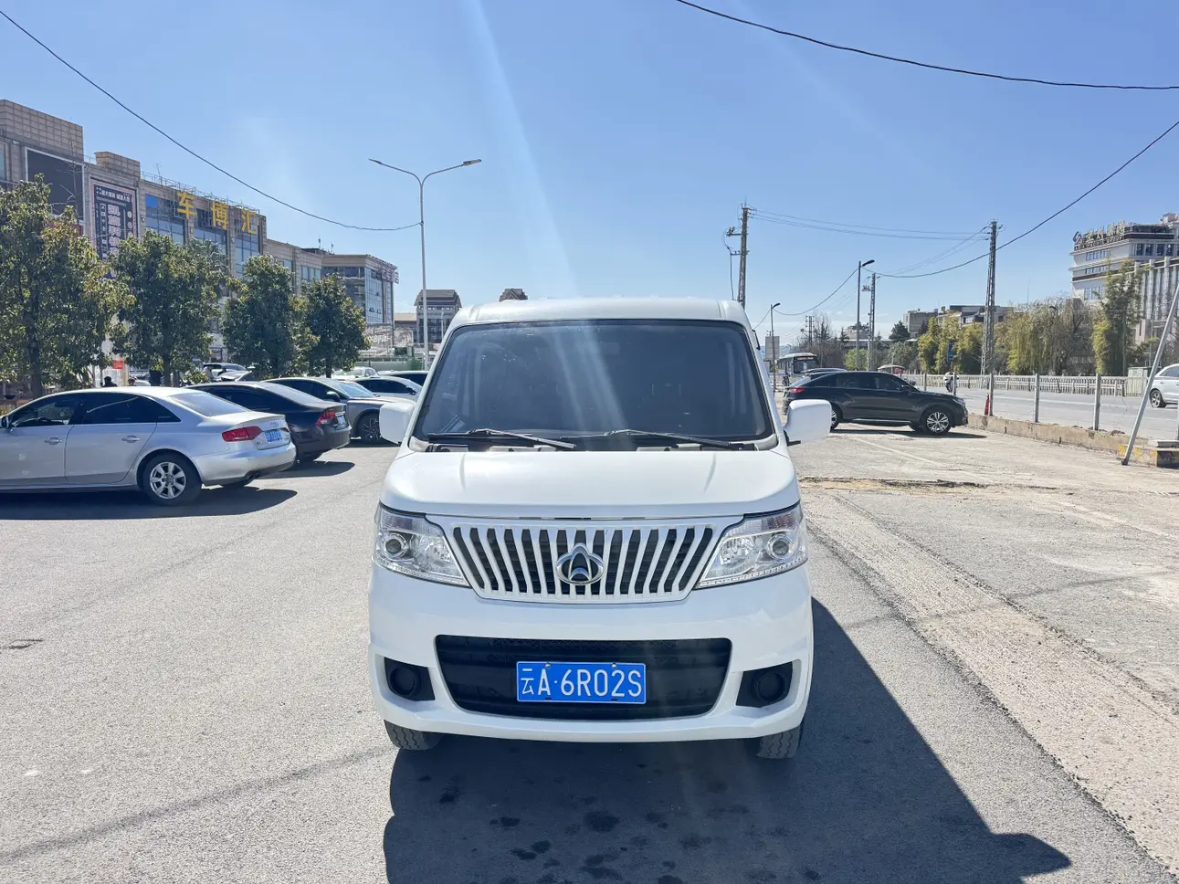 Changan Kaicene Ruixing M60  из Китая