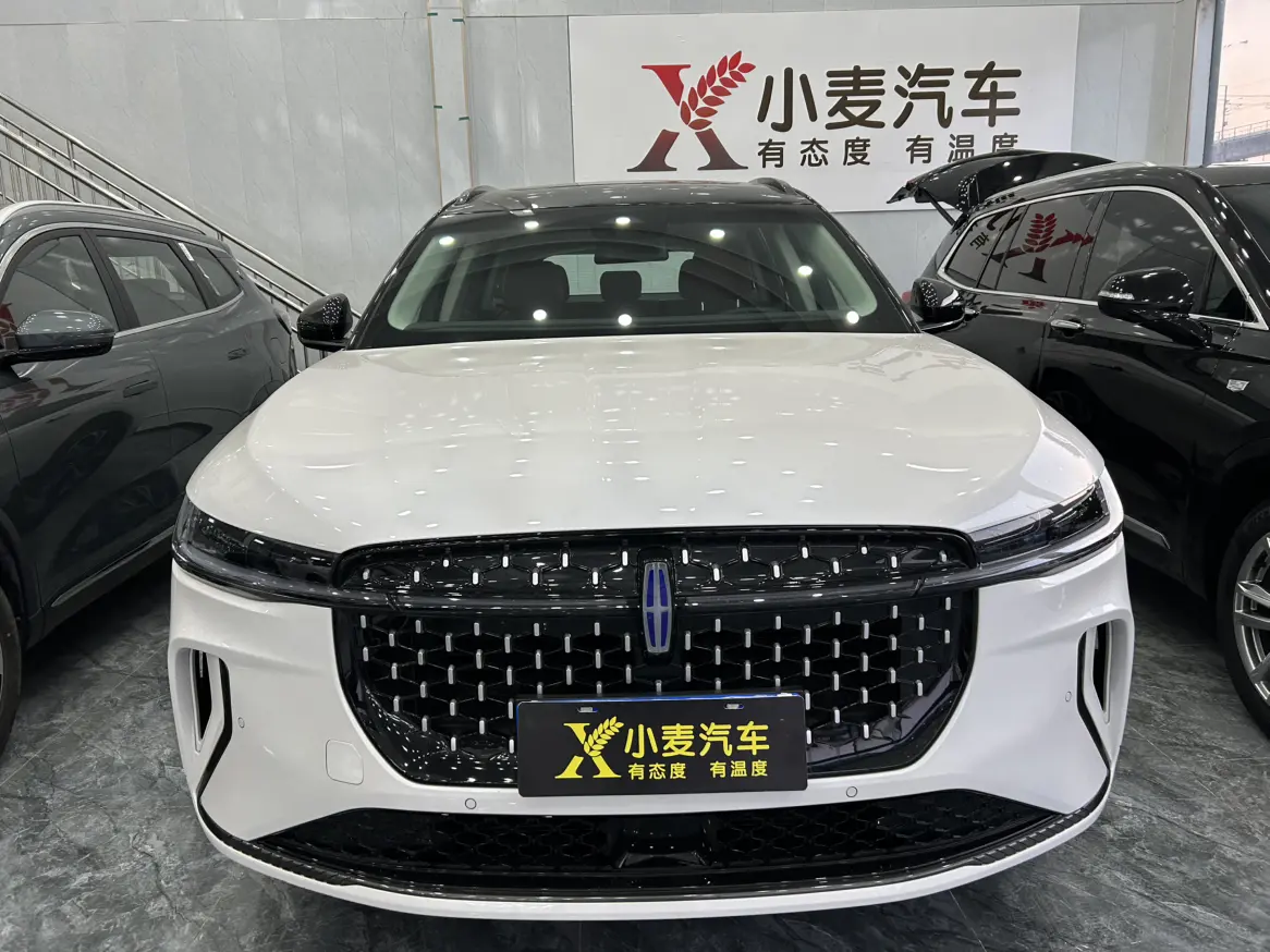 Lincoln Navigator  из Китая