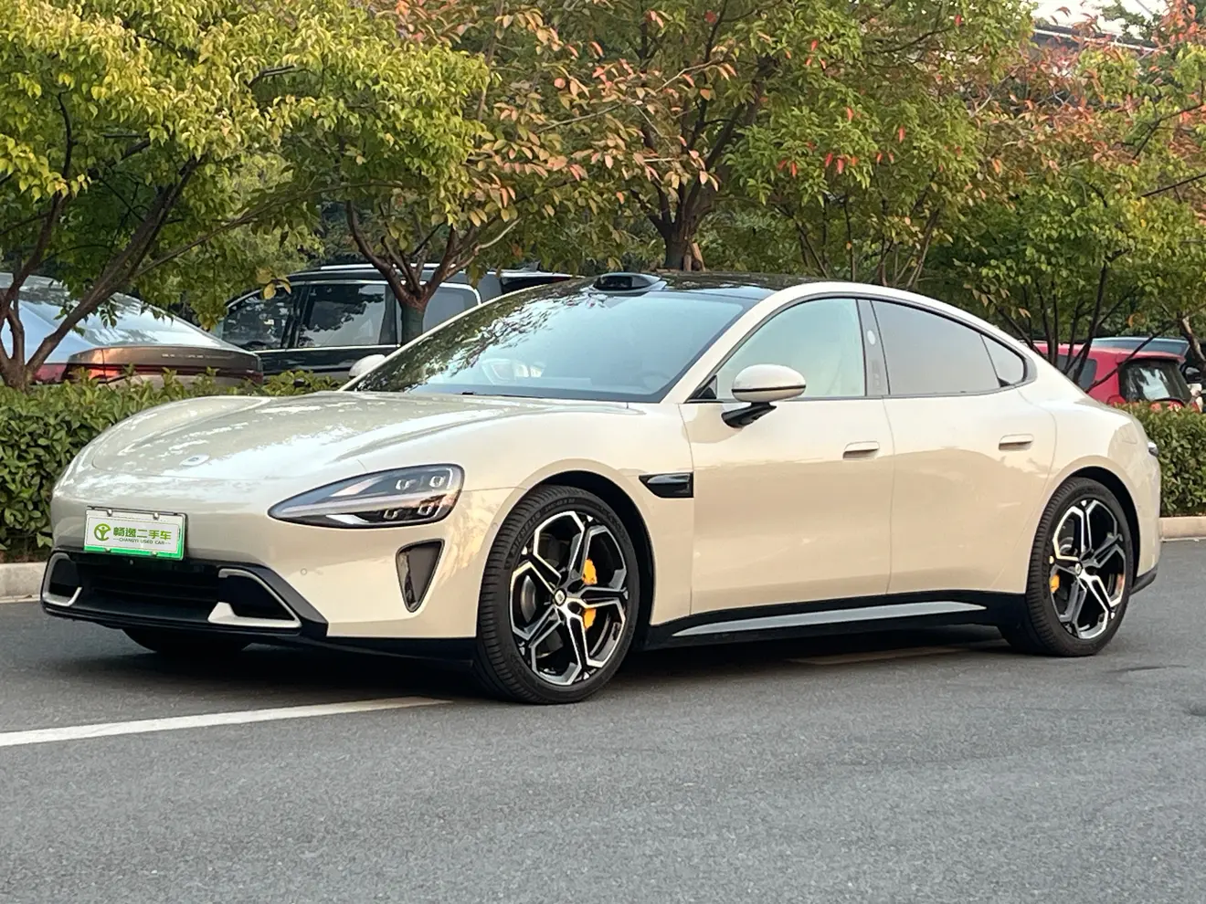 Xiaomi car Xiaomi SU7  из Китая