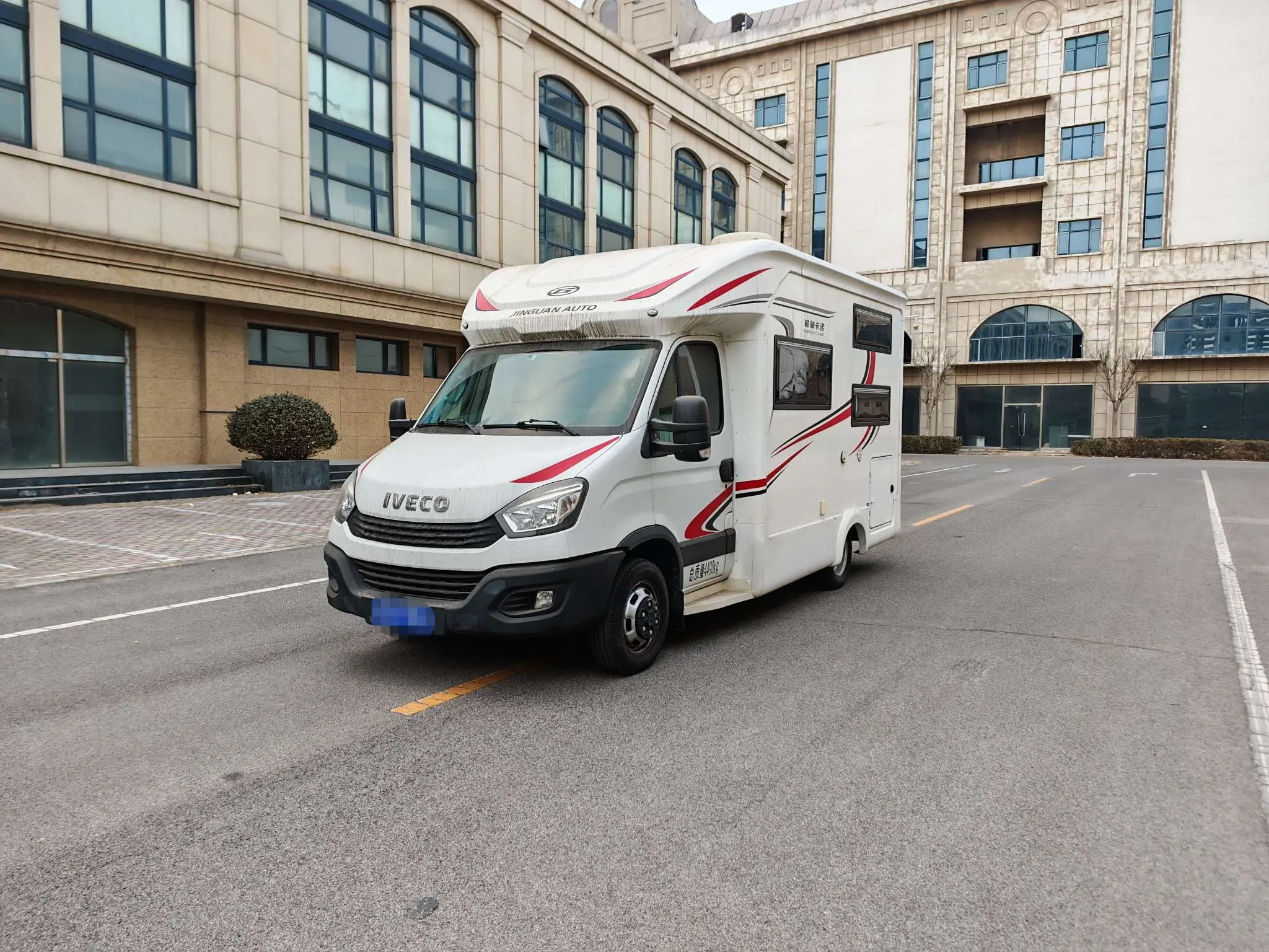 Iveco Wolfson  из Китая