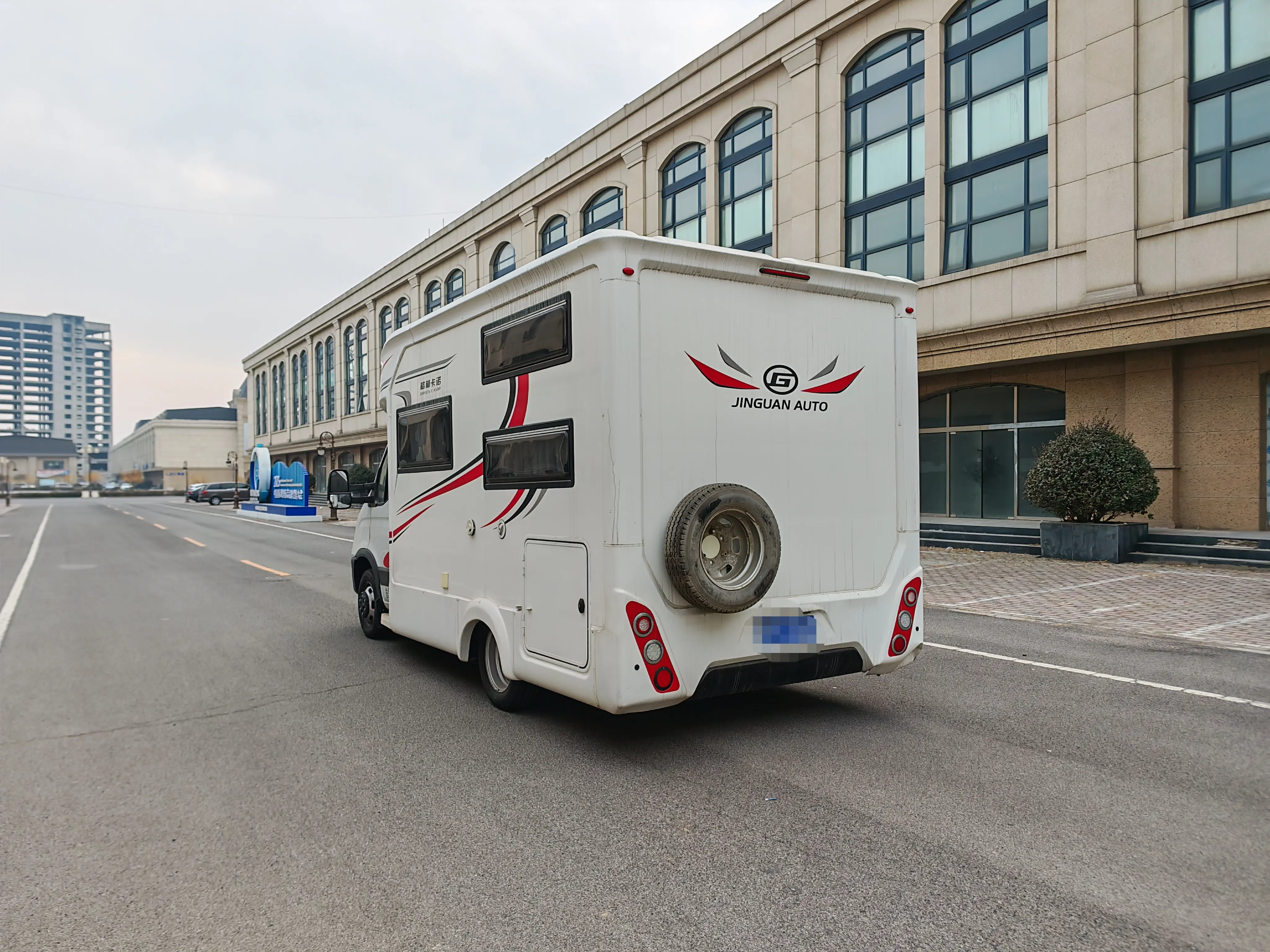 Iveco Wolfson  из Китая