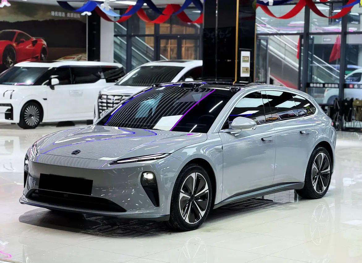 NIO ET5T  из Китая