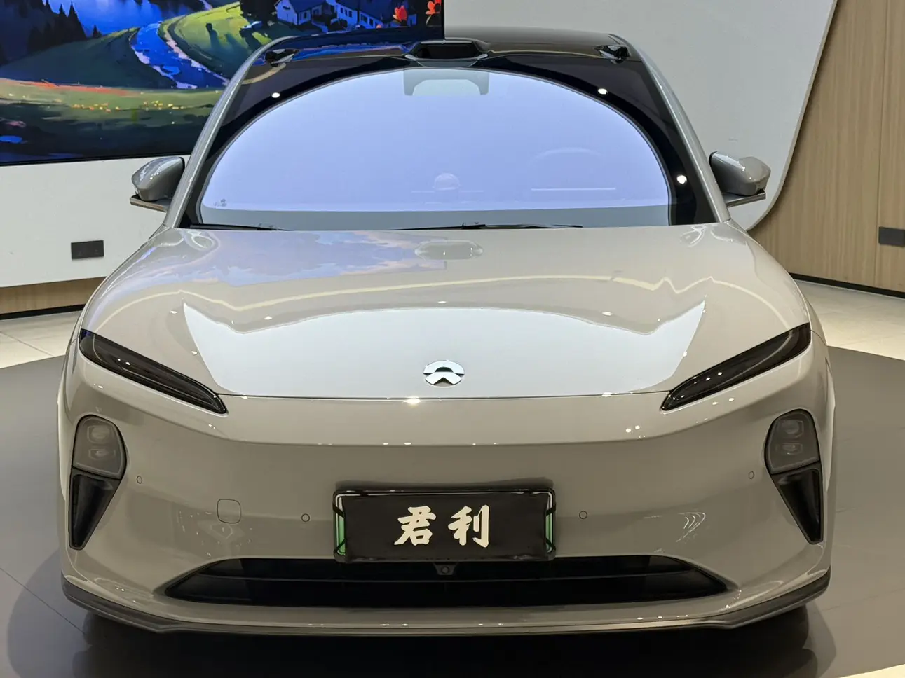 NIO ET5T  из Китая